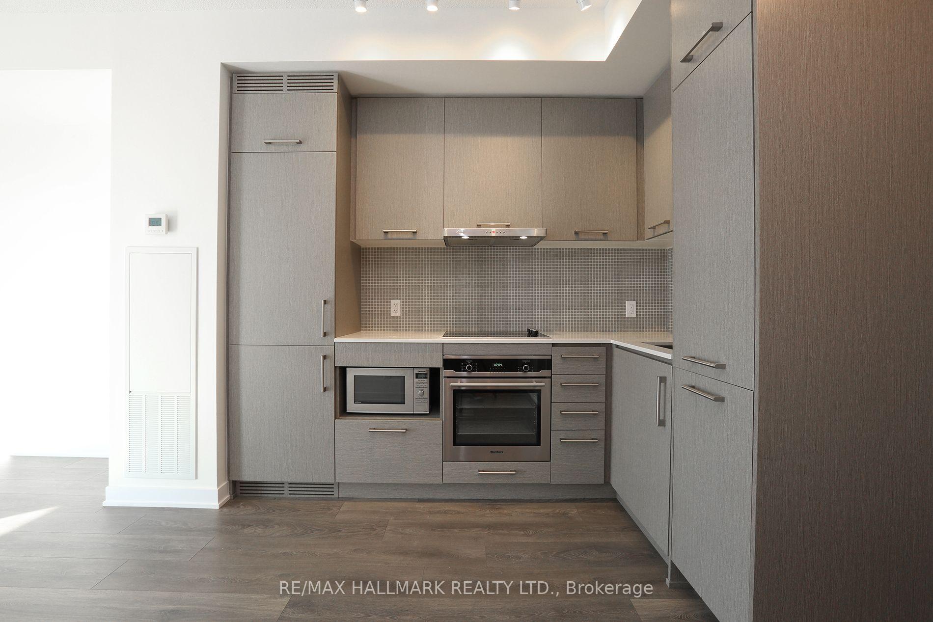 Photo 15 of Unit 4216, 87 Peter Street, Toronto, Waterfront Communities — HOMEH