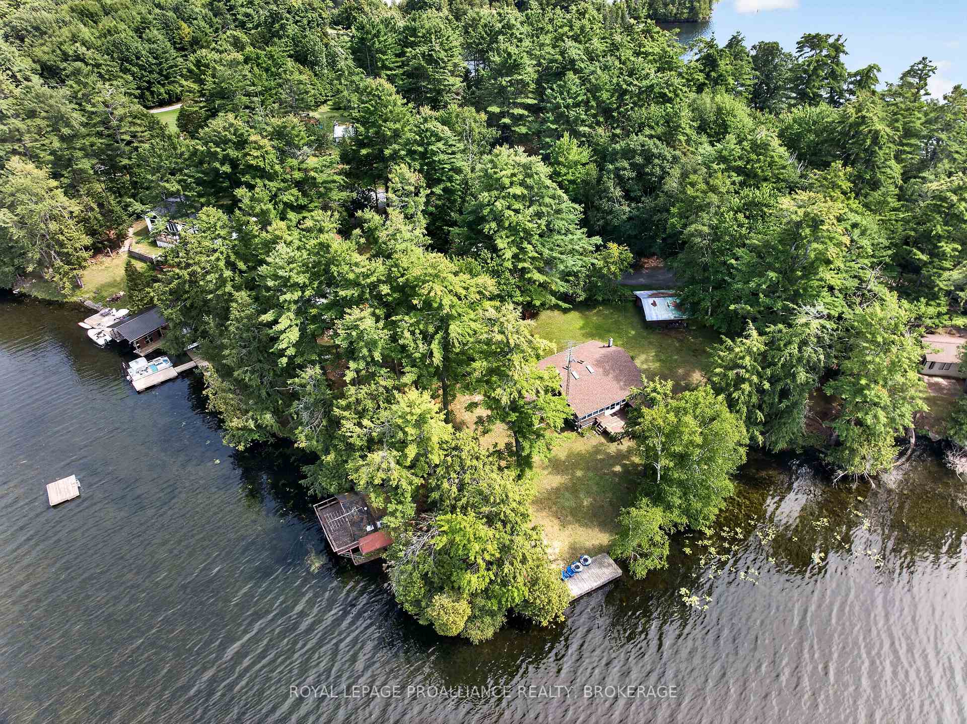 Photo 3 of 37 Barrel Point Road, Rideau Lakes, Rideau Lakes (South Crosby) Twp — HOMEH