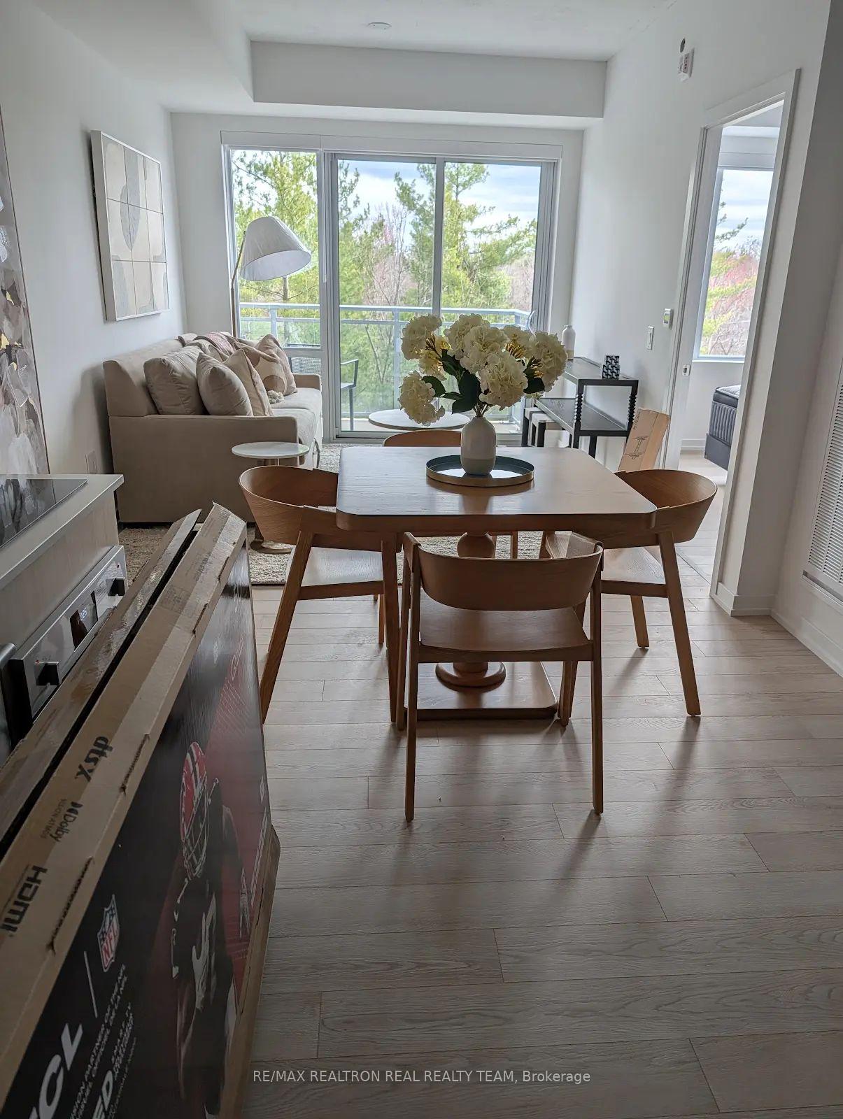 Photo 4 of Unit 418, 100 Carrick Trail, Gravenhurst, Muskoka (S) — HOMEH