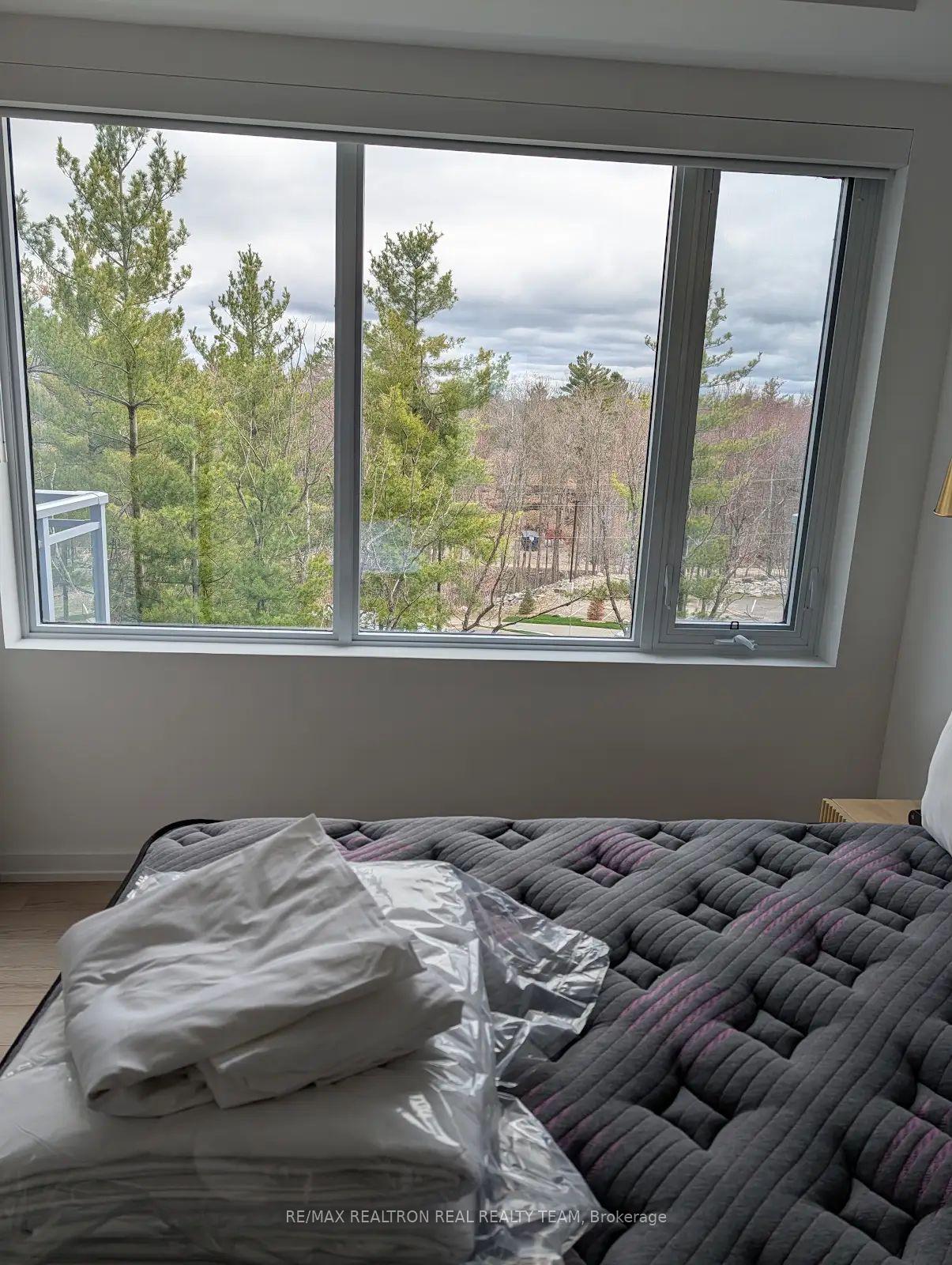 Photo 7 of Unit 418, 100 Carrick Trail, Gravenhurst, Muskoka (S) — HOMEH