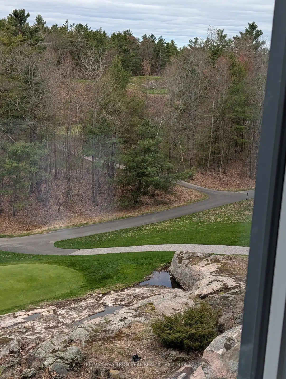 Photo 8 of Unit 418, 100 Carrick Trail, Gravenhurst, Muskoka (S) — HOMEH