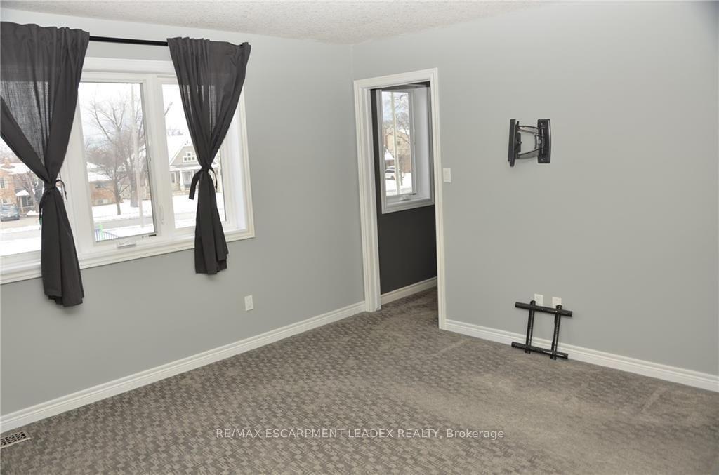 Photo 24 of Unit 43, 380 Lake Street, Grimsby, Grimsby Beach — HOMEH