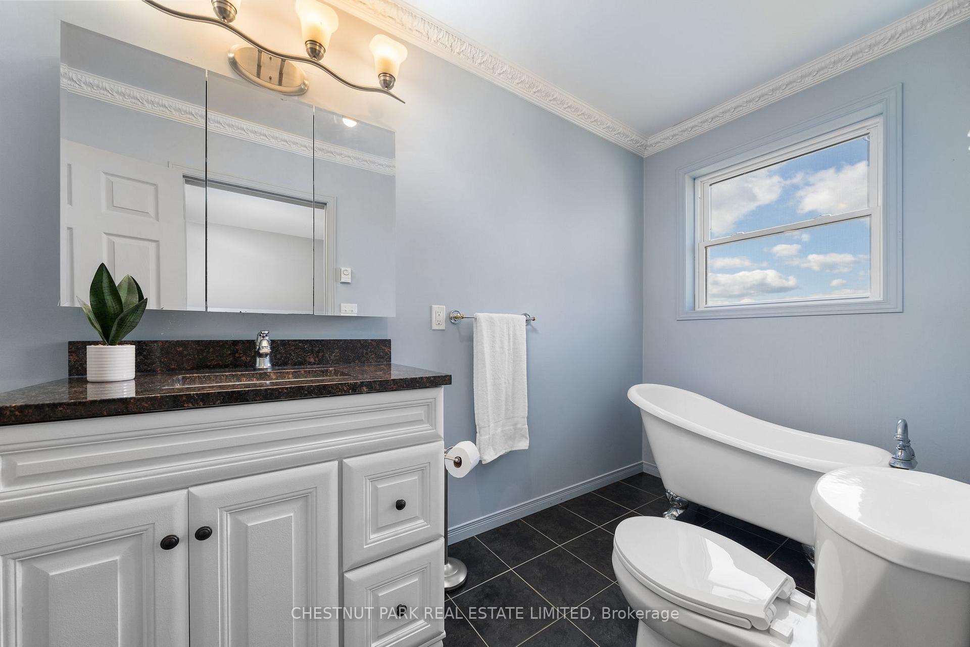 Photo 23 of 1253 Babylon Road, Prince Edward County, South Marysburg Ward — HOMEH