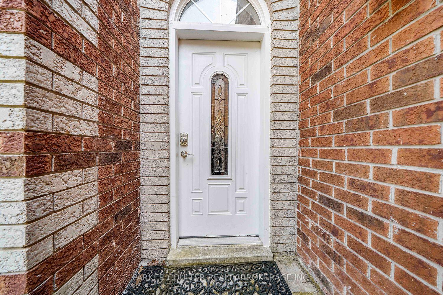 Photo 5 of 61 Dyer Drive, Wasaga Beach — HOMEH