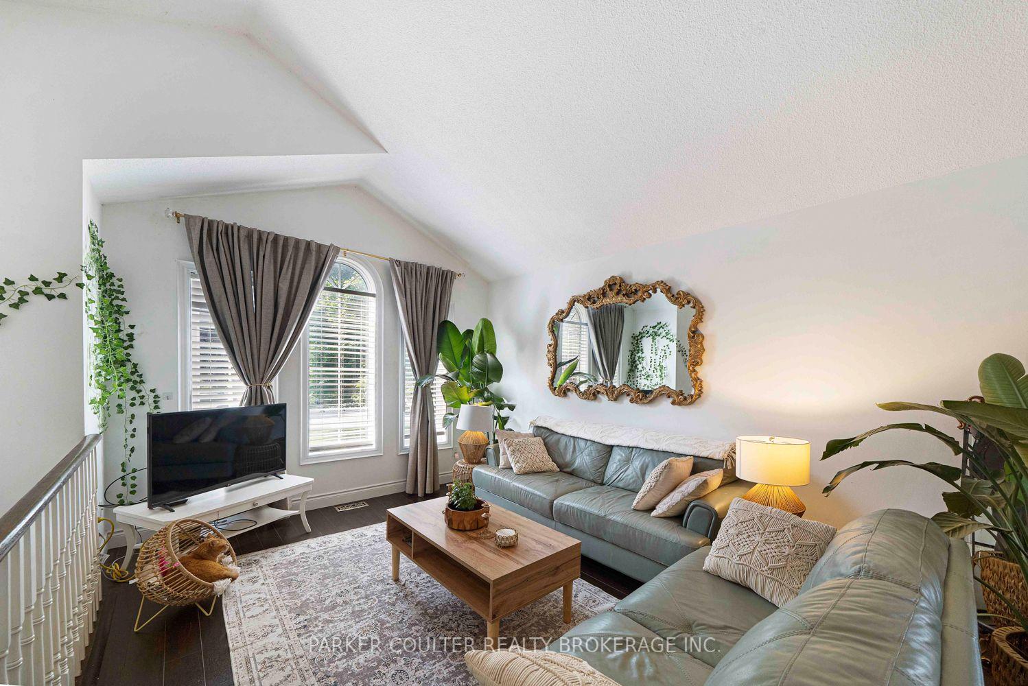 Photo 7 of 61 Dyer Drive, Wasaga Beach — HOMEH