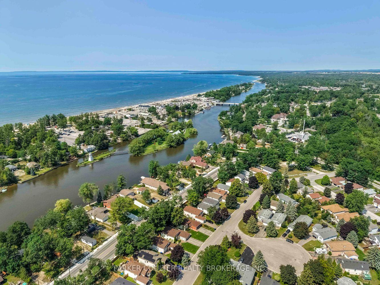 Photo 55 of 61 Dyer Drive, Wasaga Beach — HOMEH