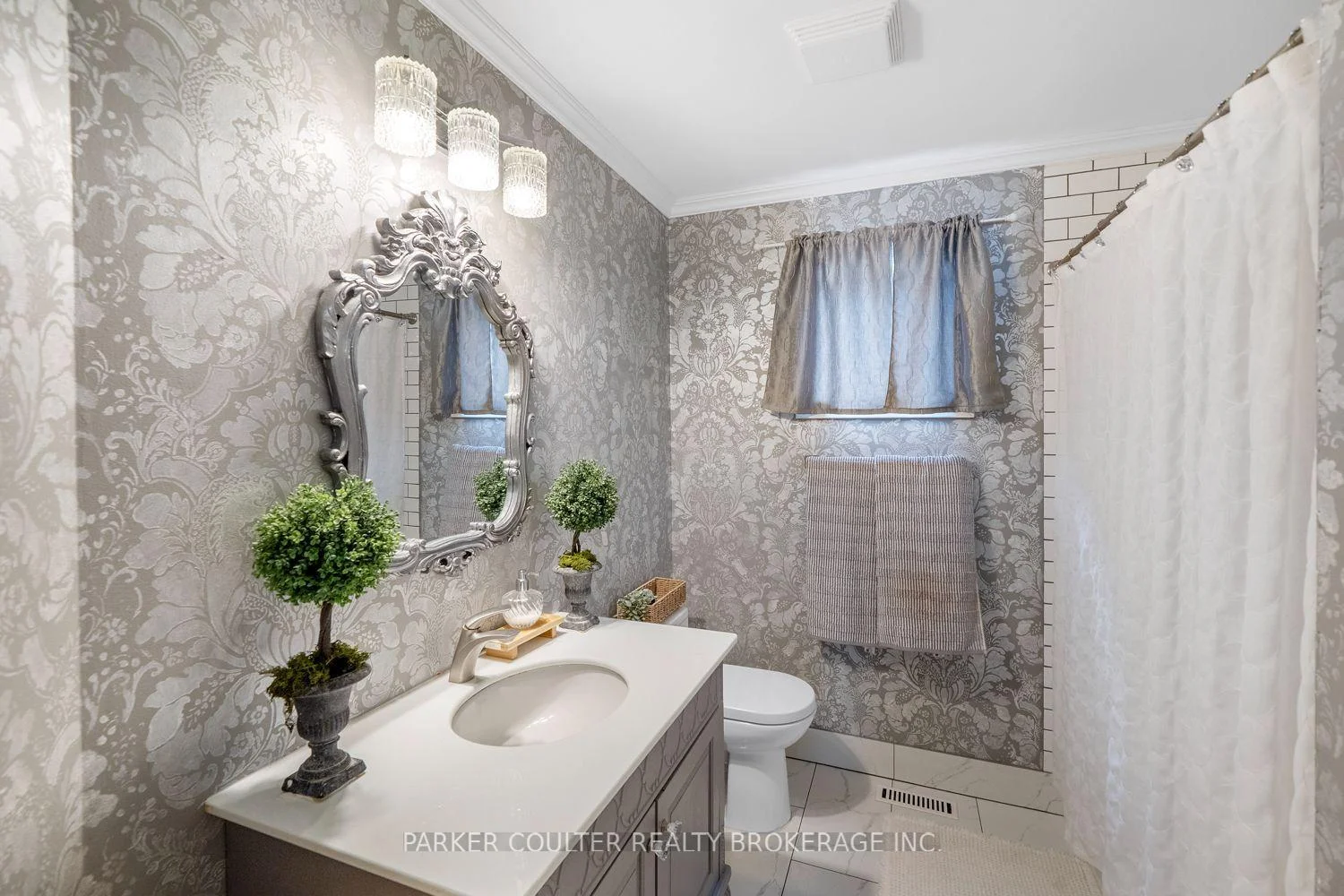 Photo 32 of 61 Dyer Drive, Wasaga Beach — HOMEH