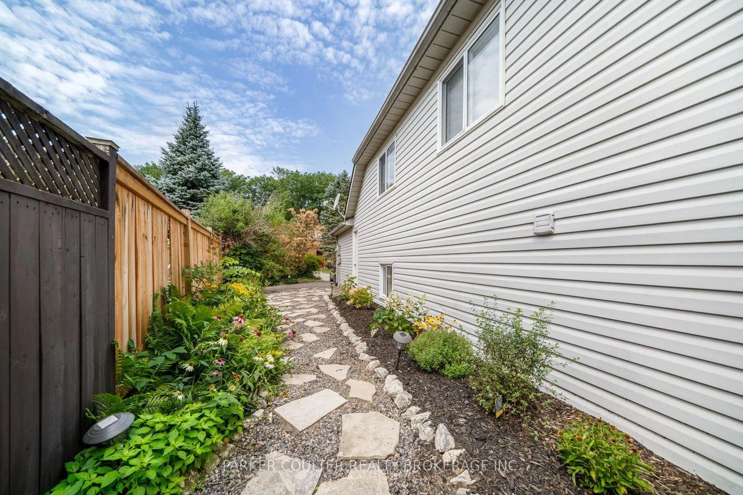 Photo 57 of 61 Dyer Drive, Wasaga Beach — HOMEH
