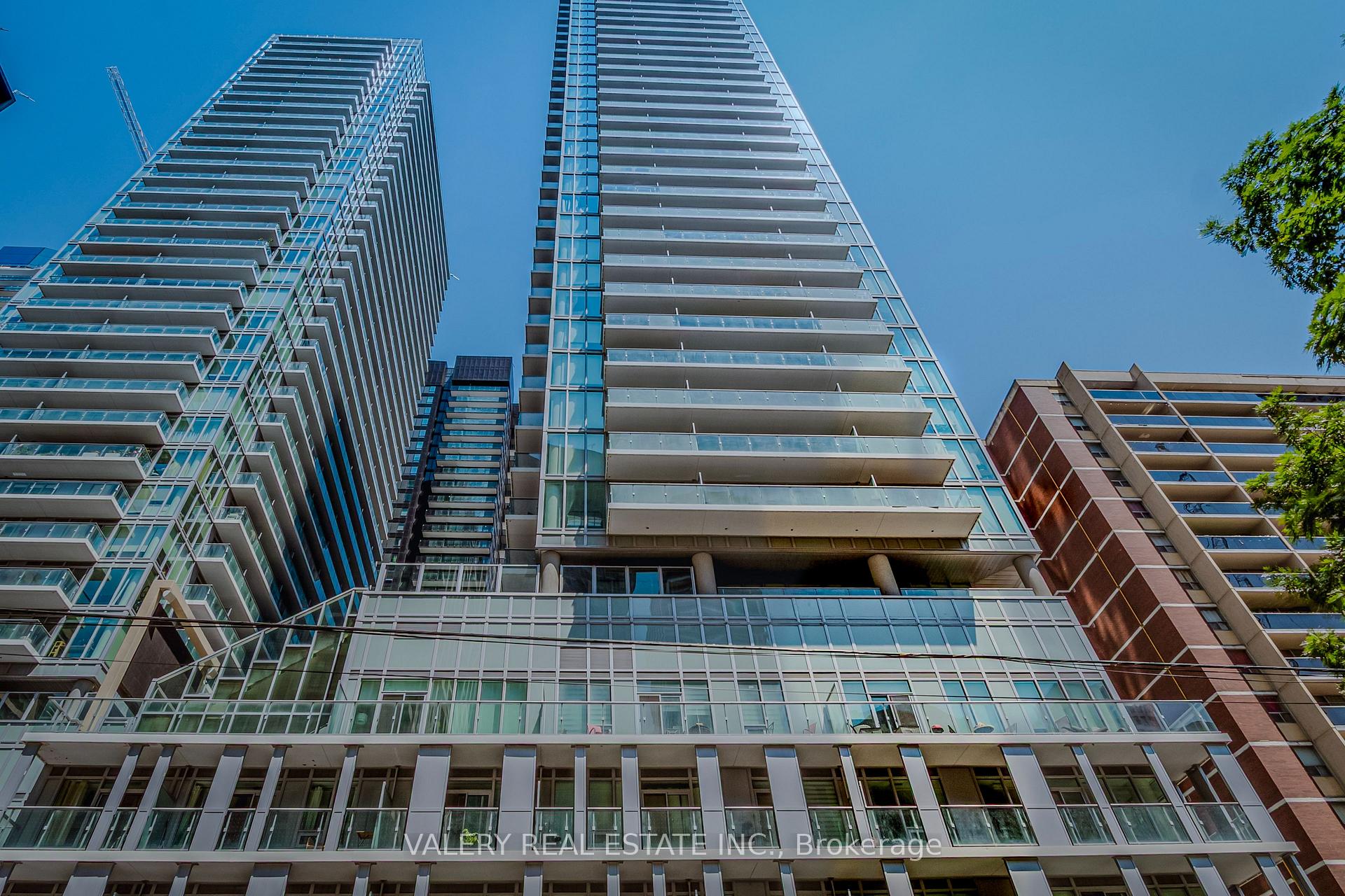 Photo 1 of Unit 2001, 99 Broadway Avenue, Toronto, Mount Pleasant West — HOMEH