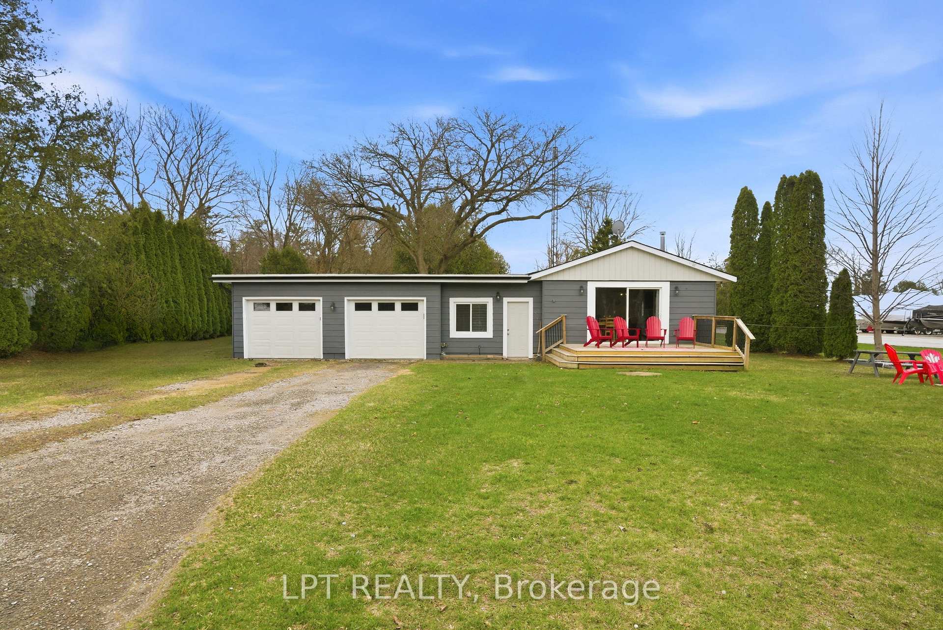 Photo of 7597 Biddulph Street