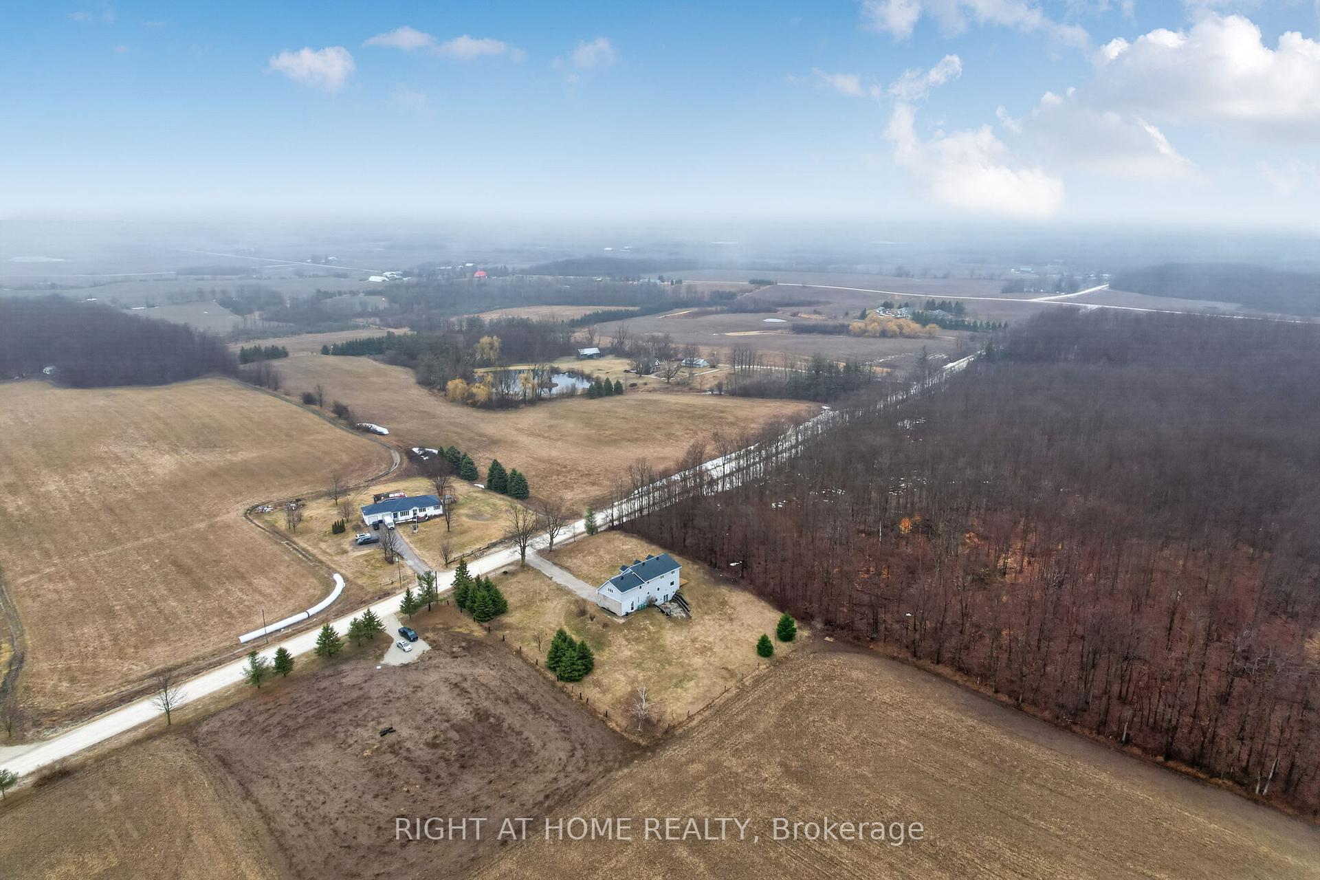 Photo 46 of 6435 12/13 Stayner Side Road, Clearview, Rural Clearview — HOMEH