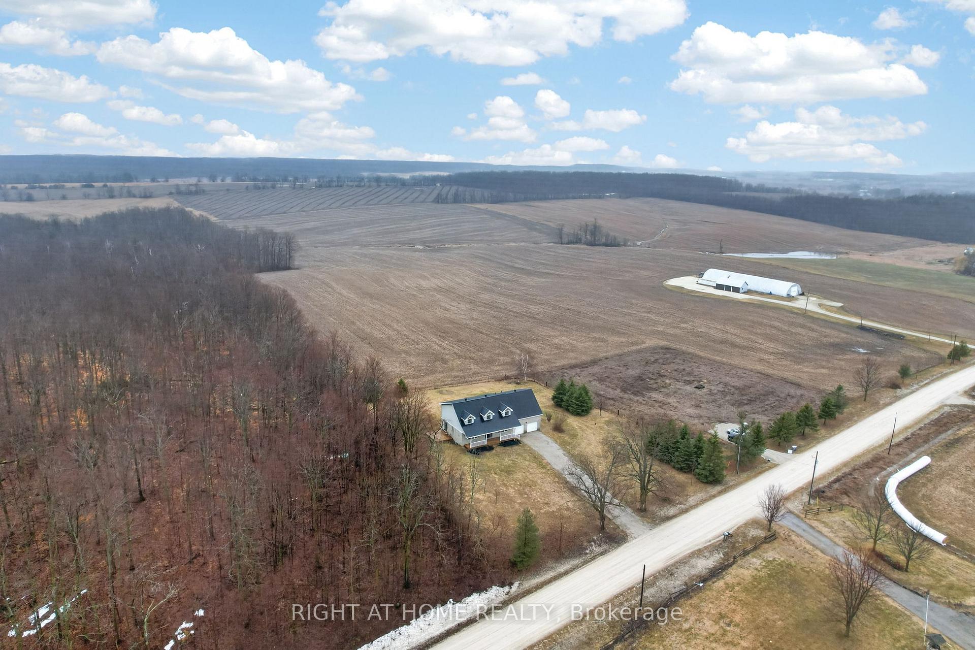 Photo 47 of 6435 12/13 Stayner Side Road, Clearview, Rural Clearview — HOMEH
