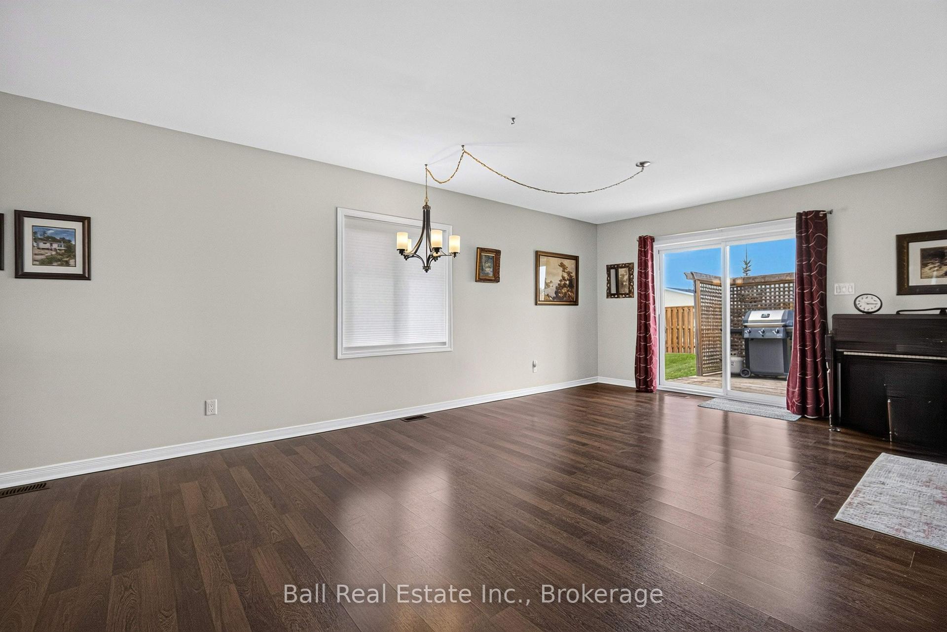 Photo 12 of 6 Maple Avenue E, Asphodel-Norwood, Norwood — HOMEH