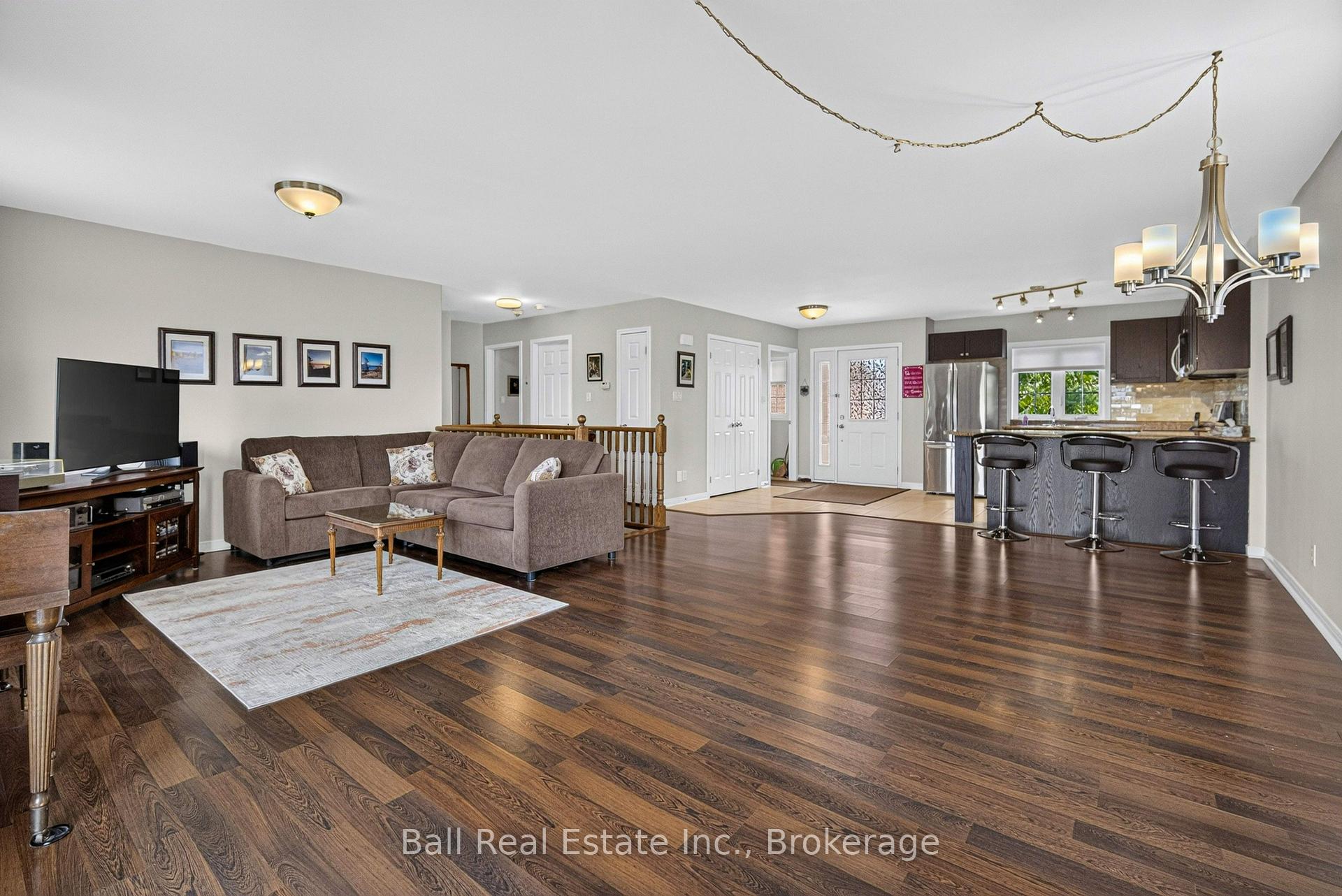 Photo 15 of 6 Maple Avenue E, Asphodel-Norwood, Norwood — HOMEH