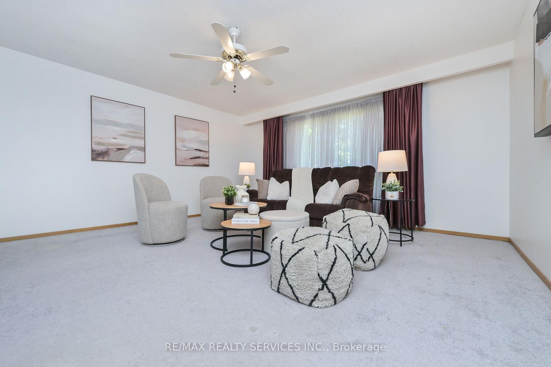 Photo 12 of 2 Lindridge Avenue, Brampton, Westgate — HOMEH