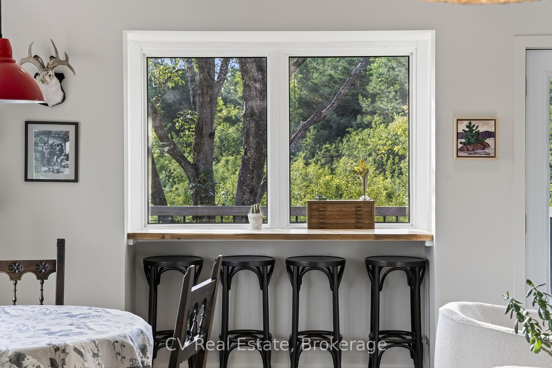 Photo 9 of 110 John Street, Meaford — HOMEH