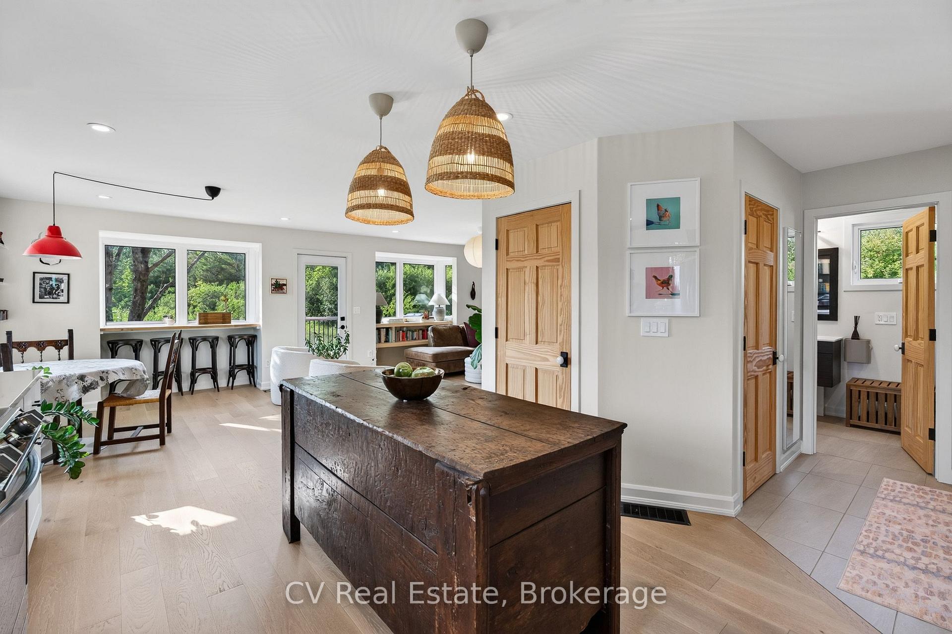 Photo 11 of 110 John Street, Meaford — HOMEH