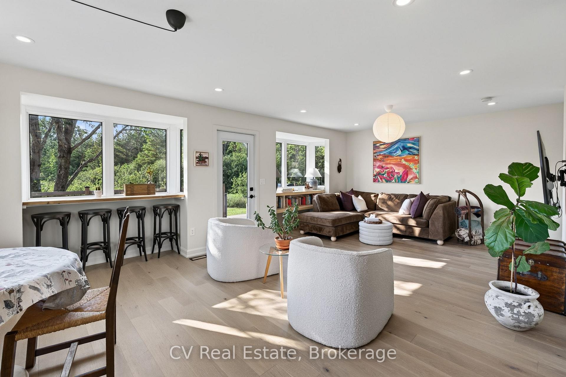 Photo 12 of 110 John Street, Meaford — HOMEH