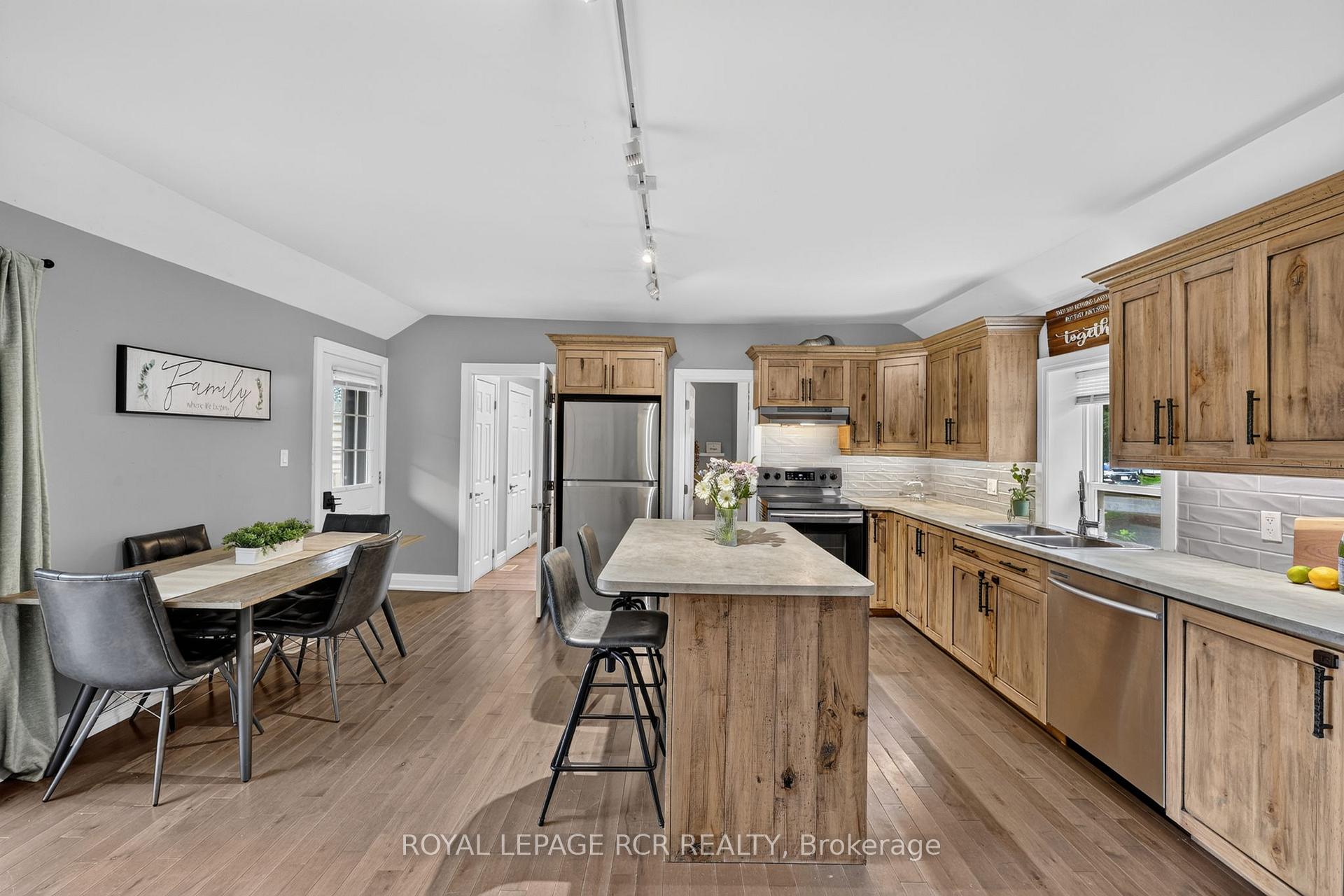 Photo 5 of 598319 2nd Line West, Mulmur, Rural Mulmur — HOMEH