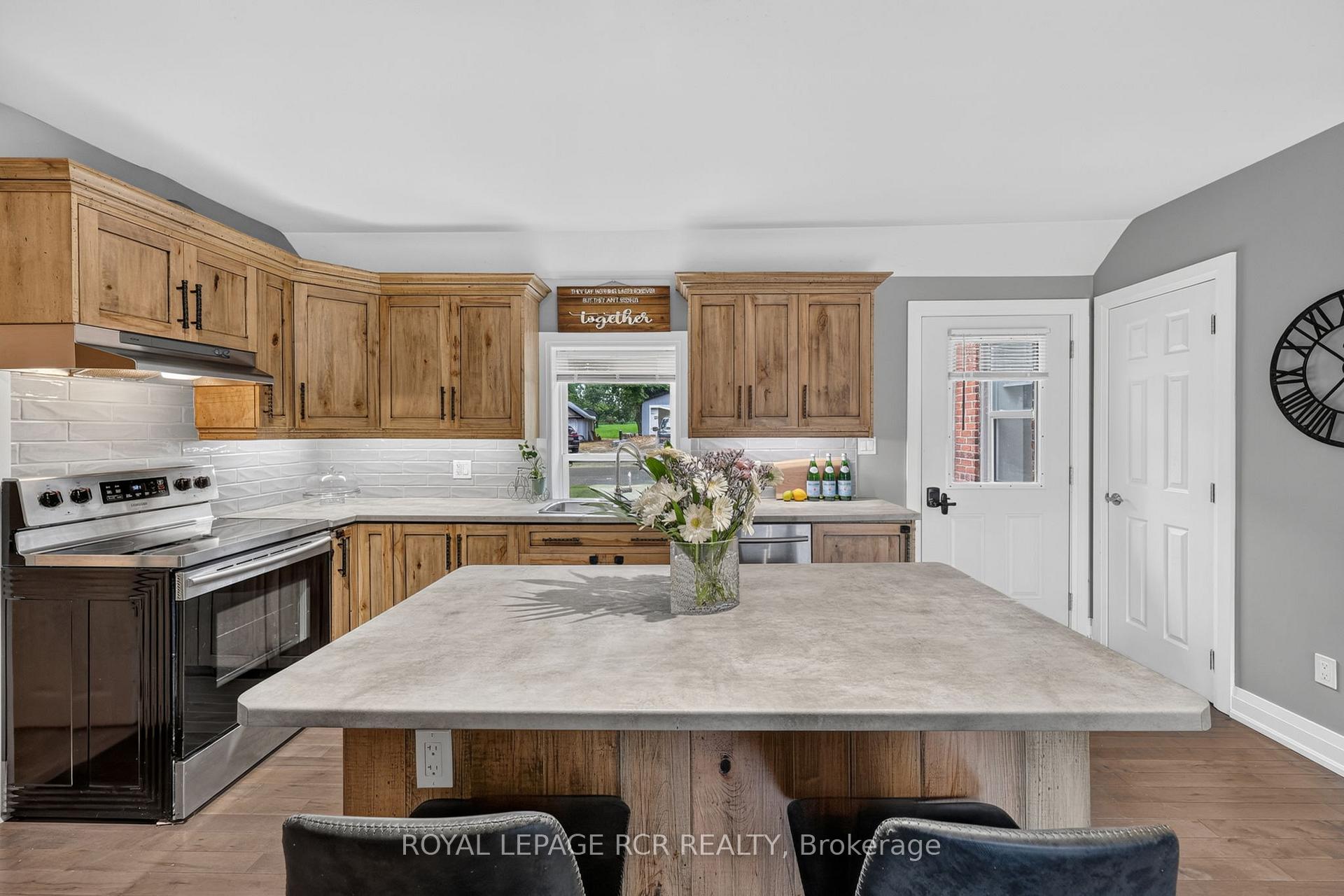 Photo 8 of 598319 2nd Line West, Mulmur, Rural Mulmur — HOMEH