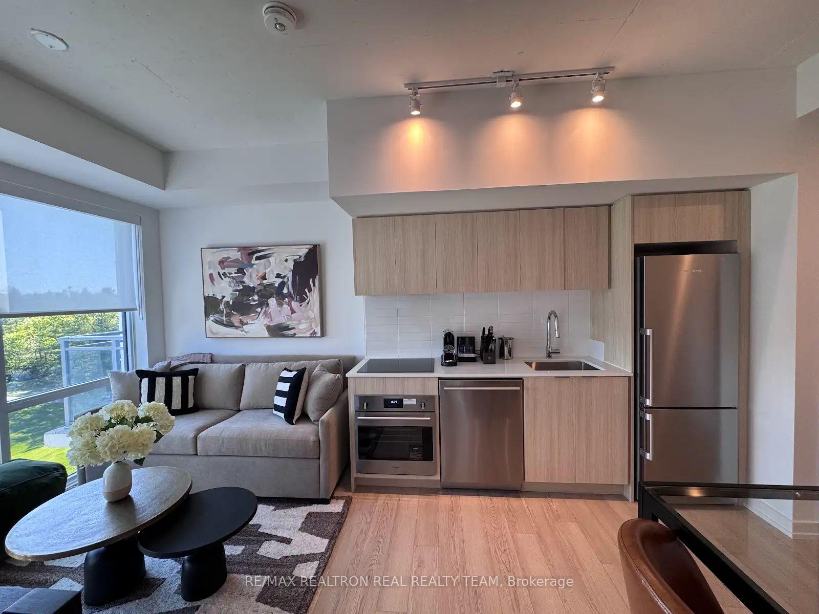 Photo 10 of Unit 407, 100 Carrick Trail, Gravenhurst, Muskoka (S) — HOMEH