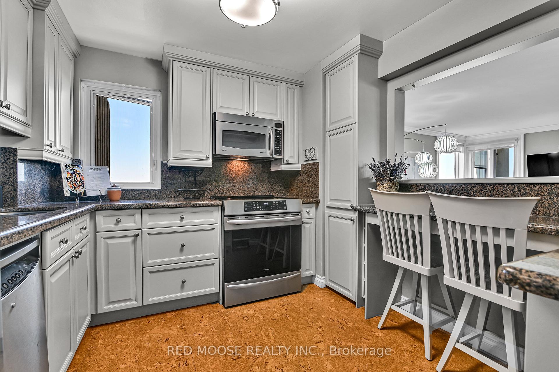 Photo 6 of Unit 2410, 1081 Ambleside Drive, Ottawa, Woodroffe — HOMEH