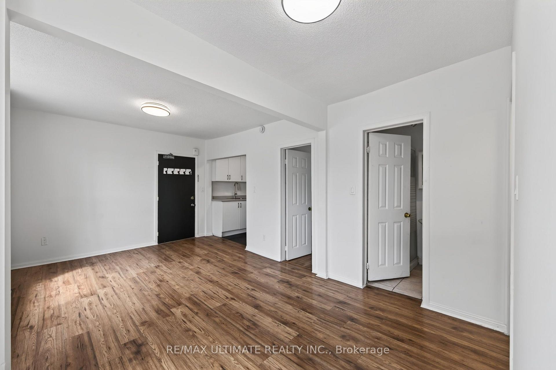 Photo 6 of Unit 3, 2360 Queen Street E, Toronto, The Beaches — HOMEH
