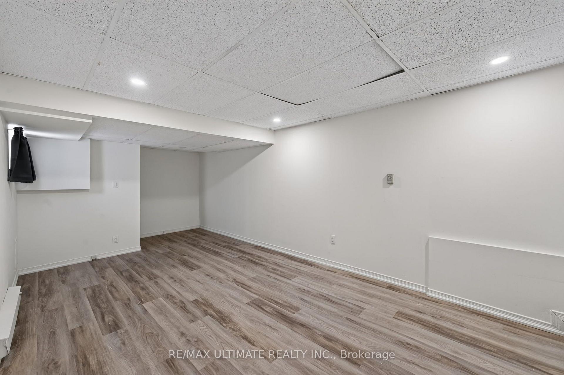 Photo 14 of Unit 3, 2360 Queen Street E, Toronto, The Beaches — HOMEH