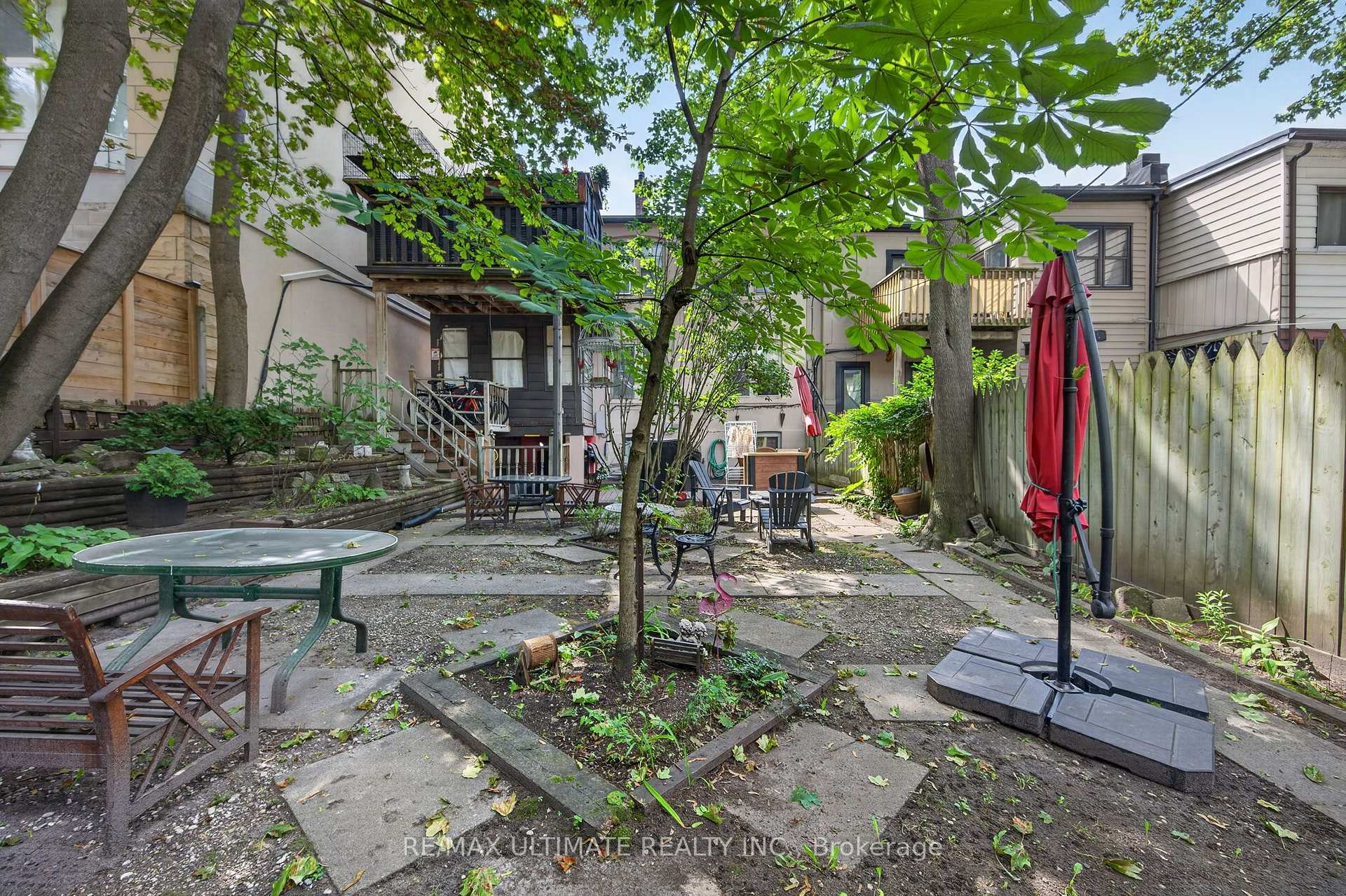 Photo 22 of Unit 3, 2360 Queen Street E, Toronto, The Beaches — HOMEH