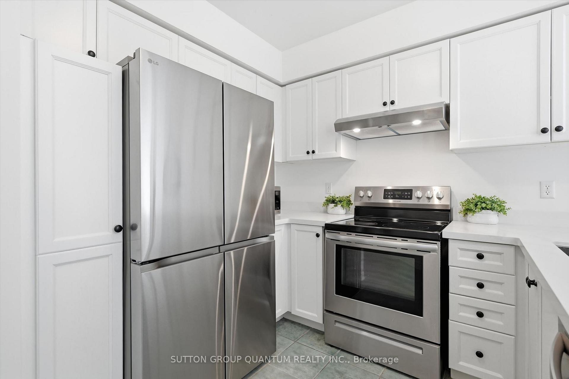 Photo 14 of 2092 Glenfield Road, Oakville, West Oak Trails — HOMEH