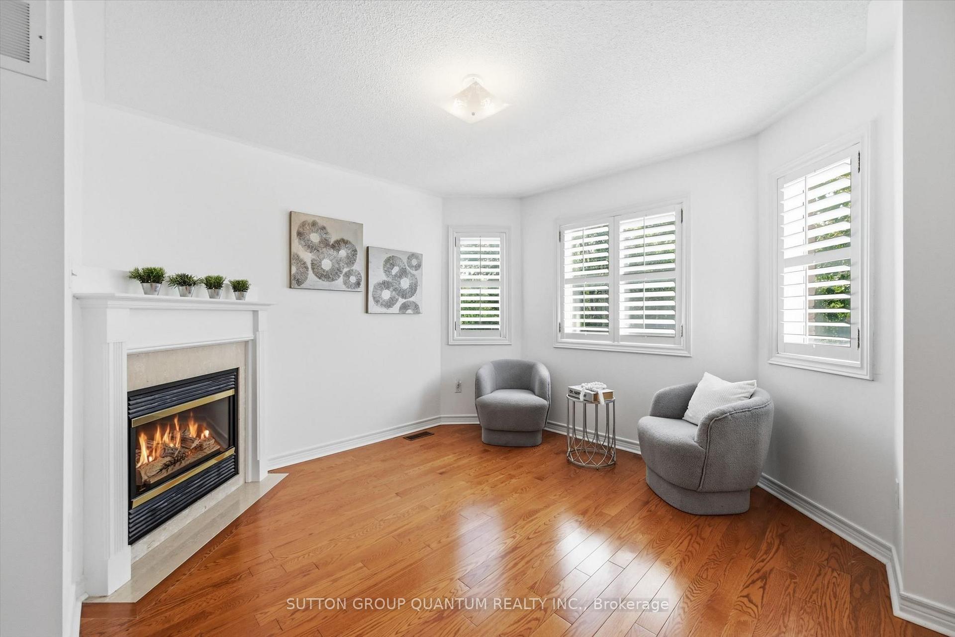 Photo 22 of 2092 Glenfield Road, Oakville, West Oak Trails — HOMEH