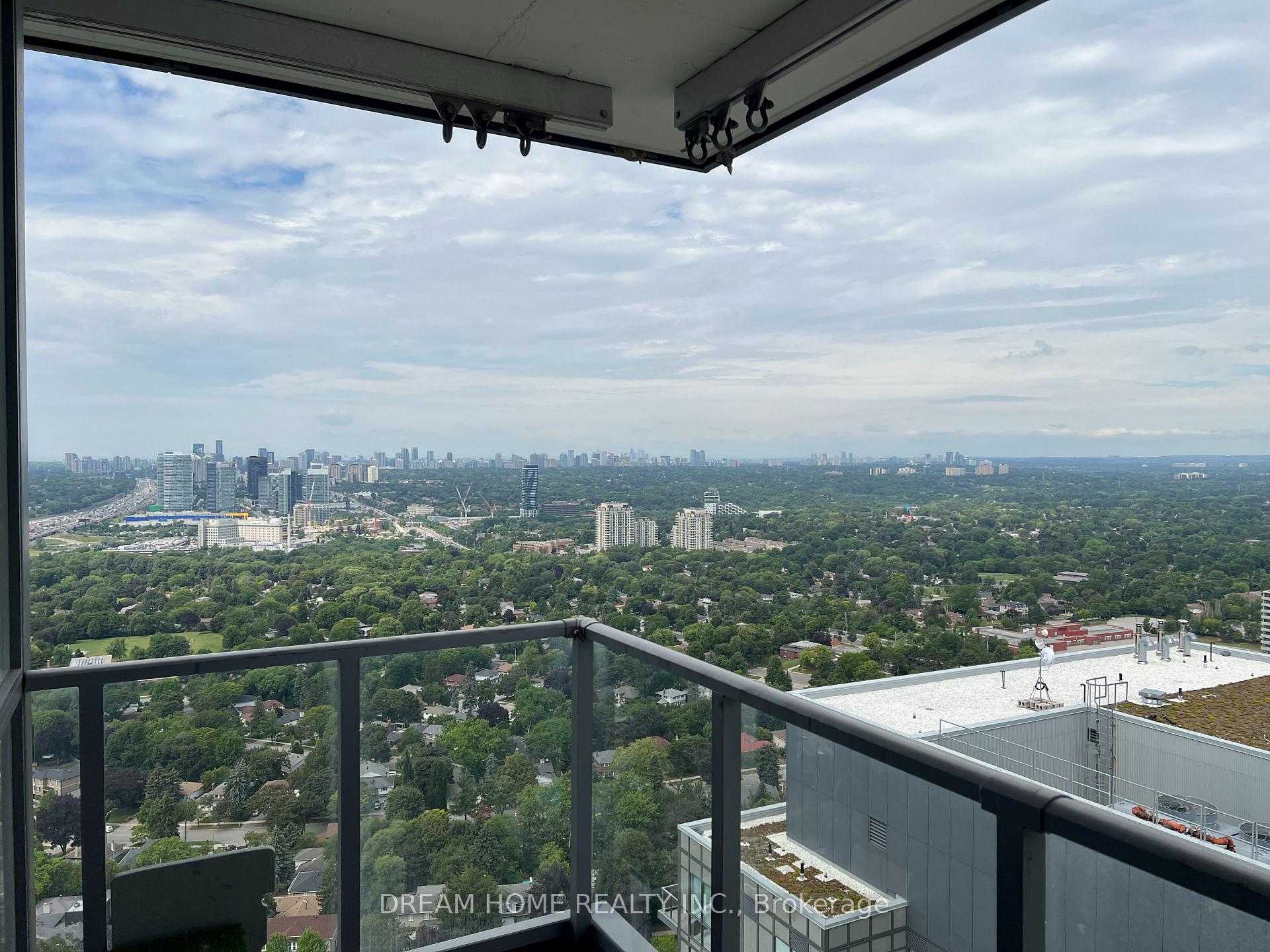 Photo 5 of Unit 3002, 32 forest manor Road, North York, Henry Farm — HOMEH