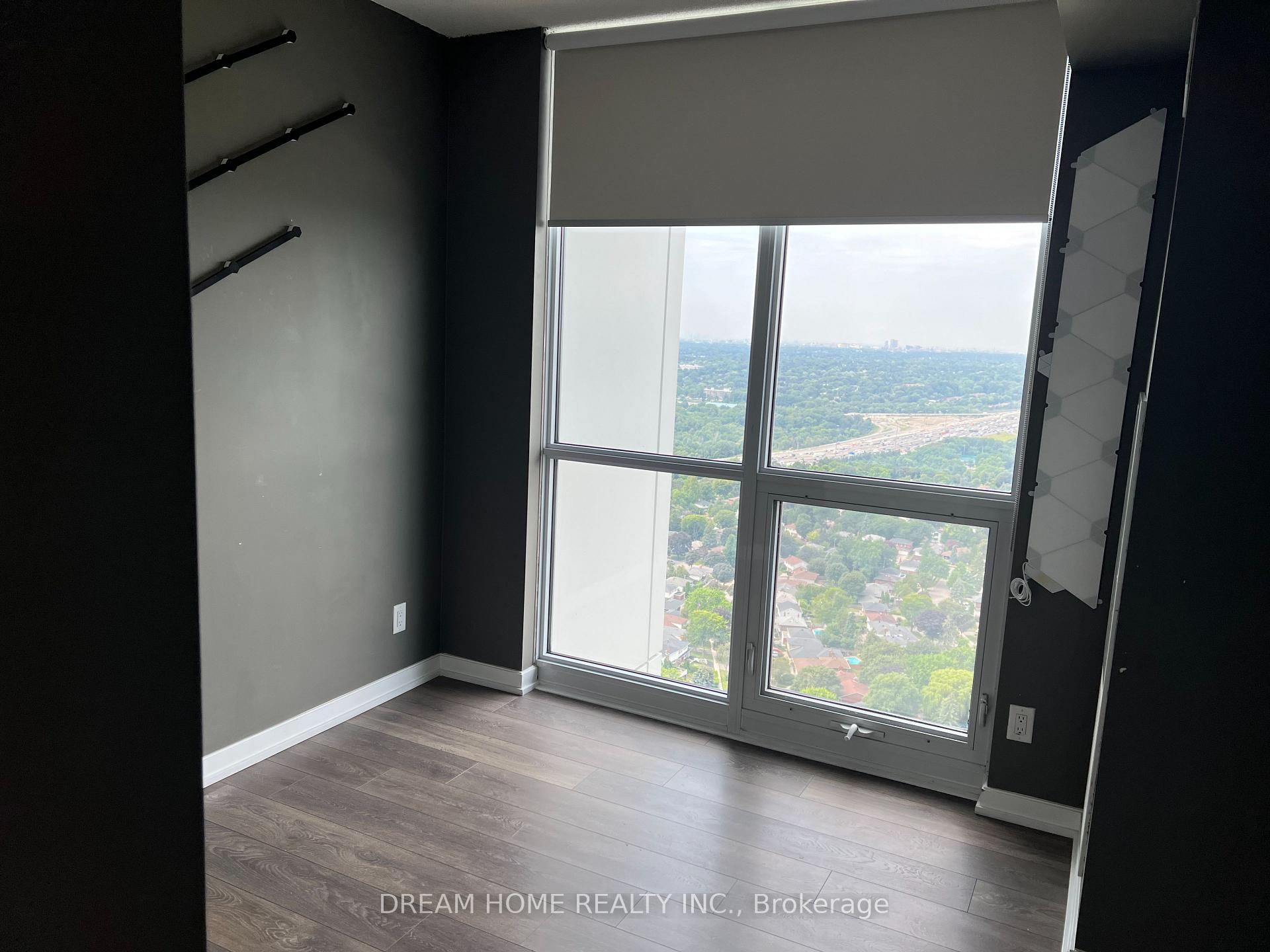 Photo 10 of Unit 3002, 32 forest manor Road, North York, Henry Farm — HOMEH