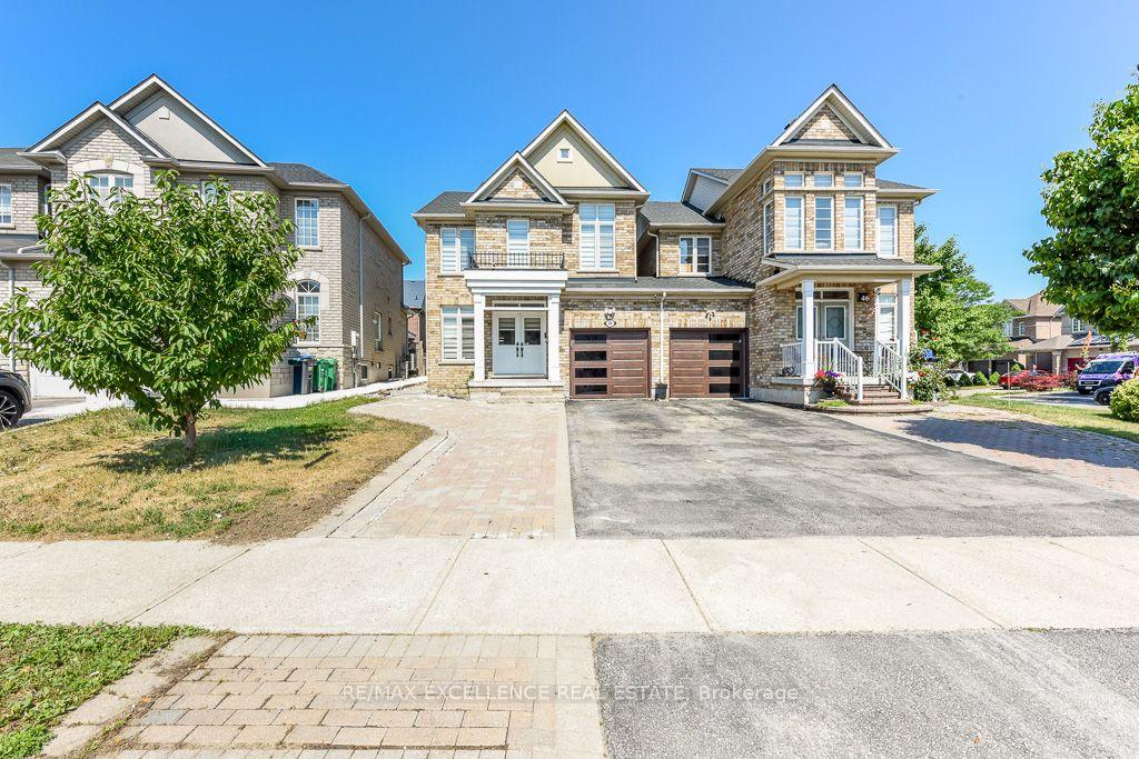 Photo 2 of 44 Overture Lane, Brampton, Bramalea North Industrial — HOMEH