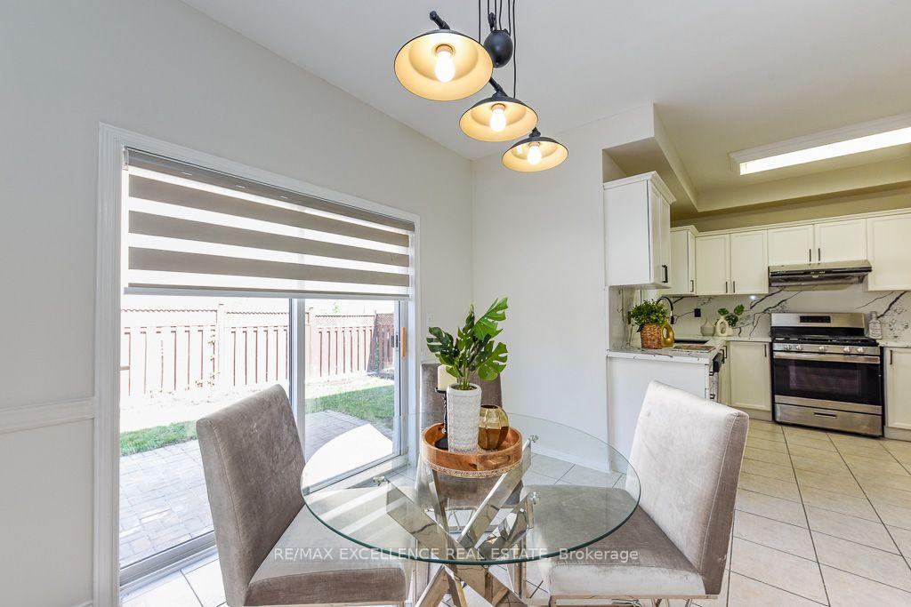 Photo 13 of 44 Overture Lane, Brampton, Bramalea North Industrial — HOMEH