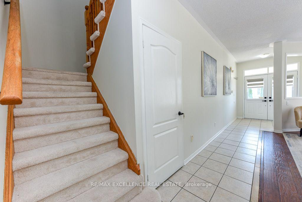 Photo 16 of 44 Overture Lane, Brampton, Bramalea North Industrial — HOMEH