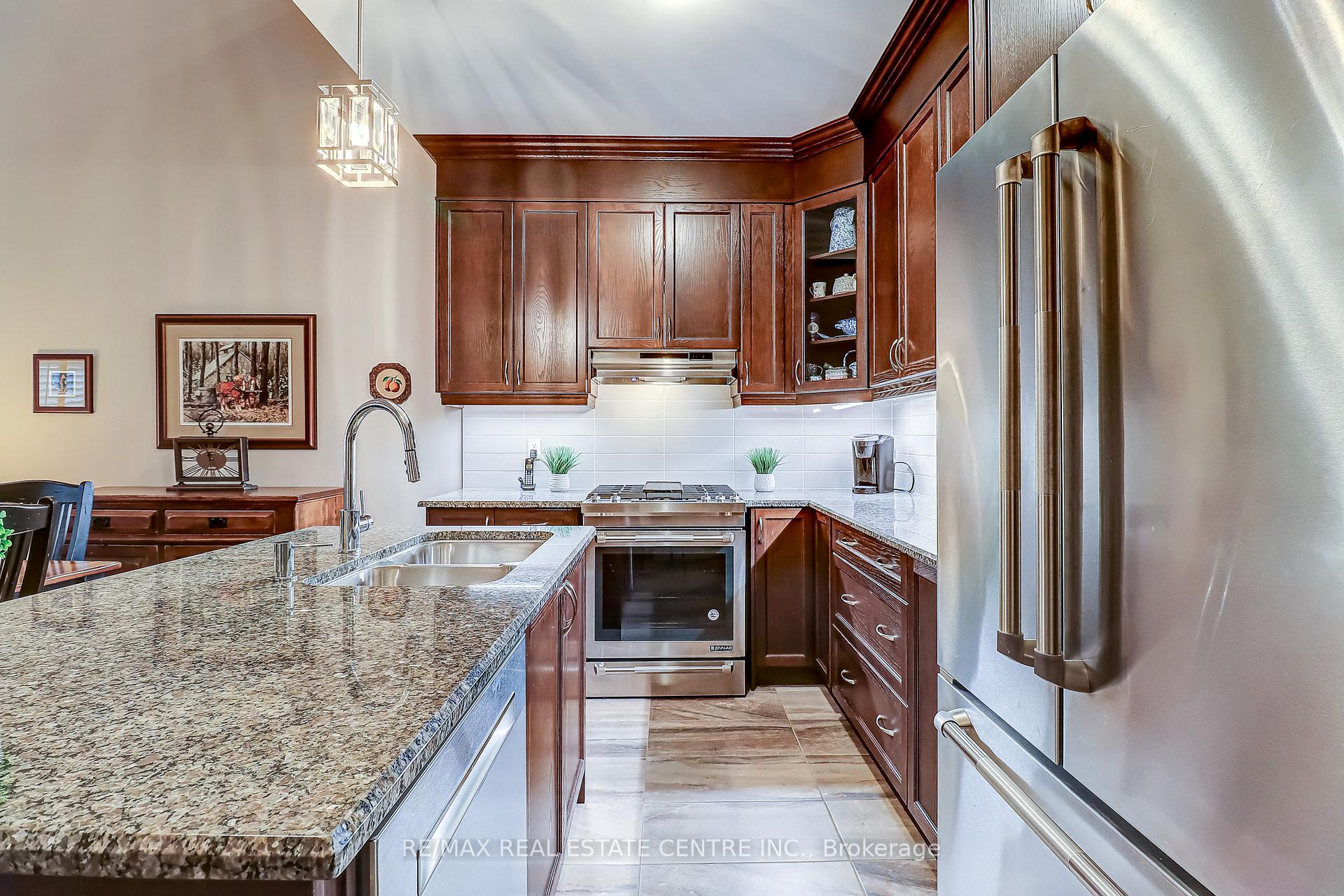 Photo 8 of 3 Alamode Road, Brampton, Sandringham-Wellington — HOMEH