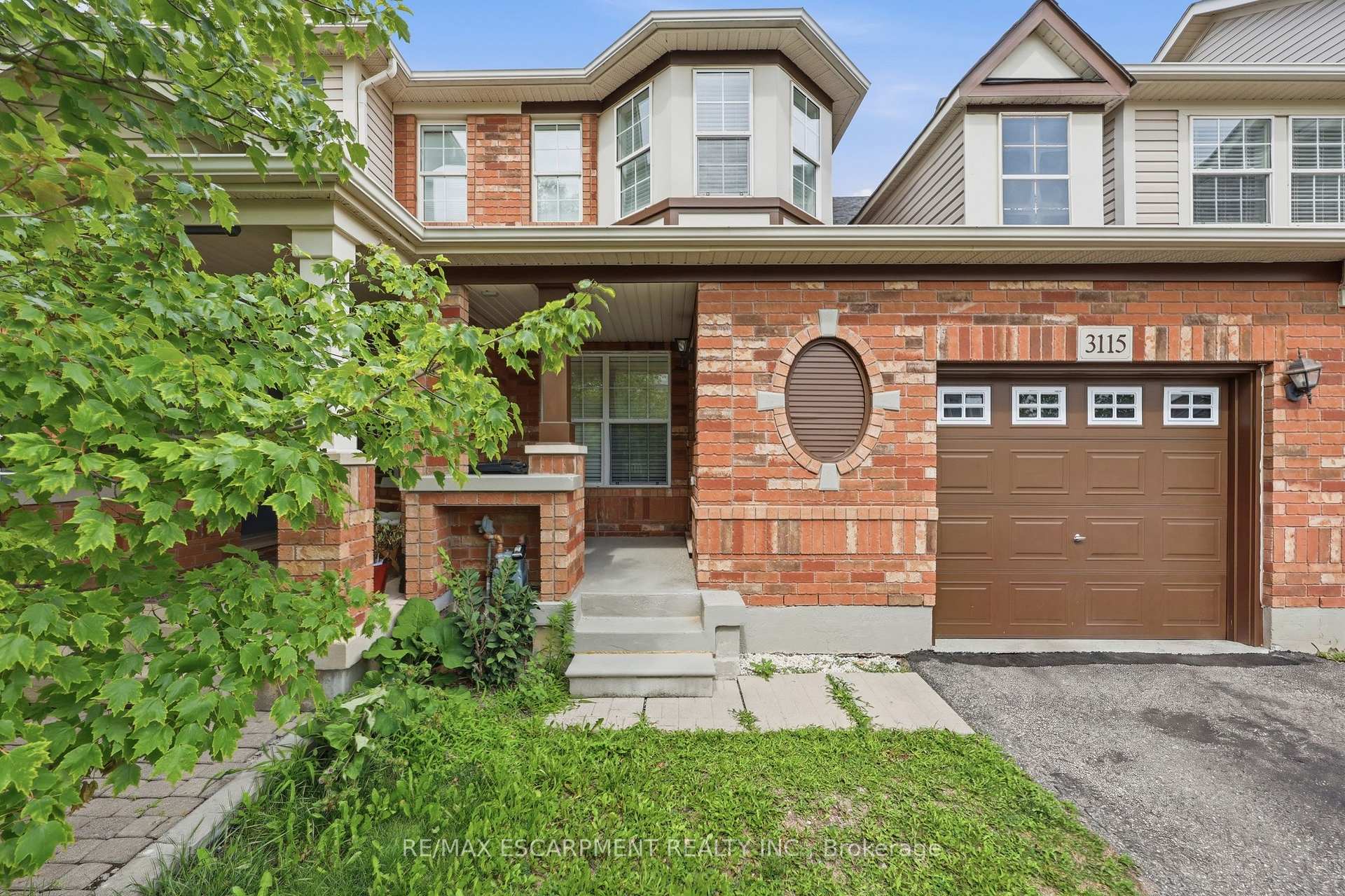 Photo 4 of 3115 Edgar Avenue, Burlington, Alton — HOMEH