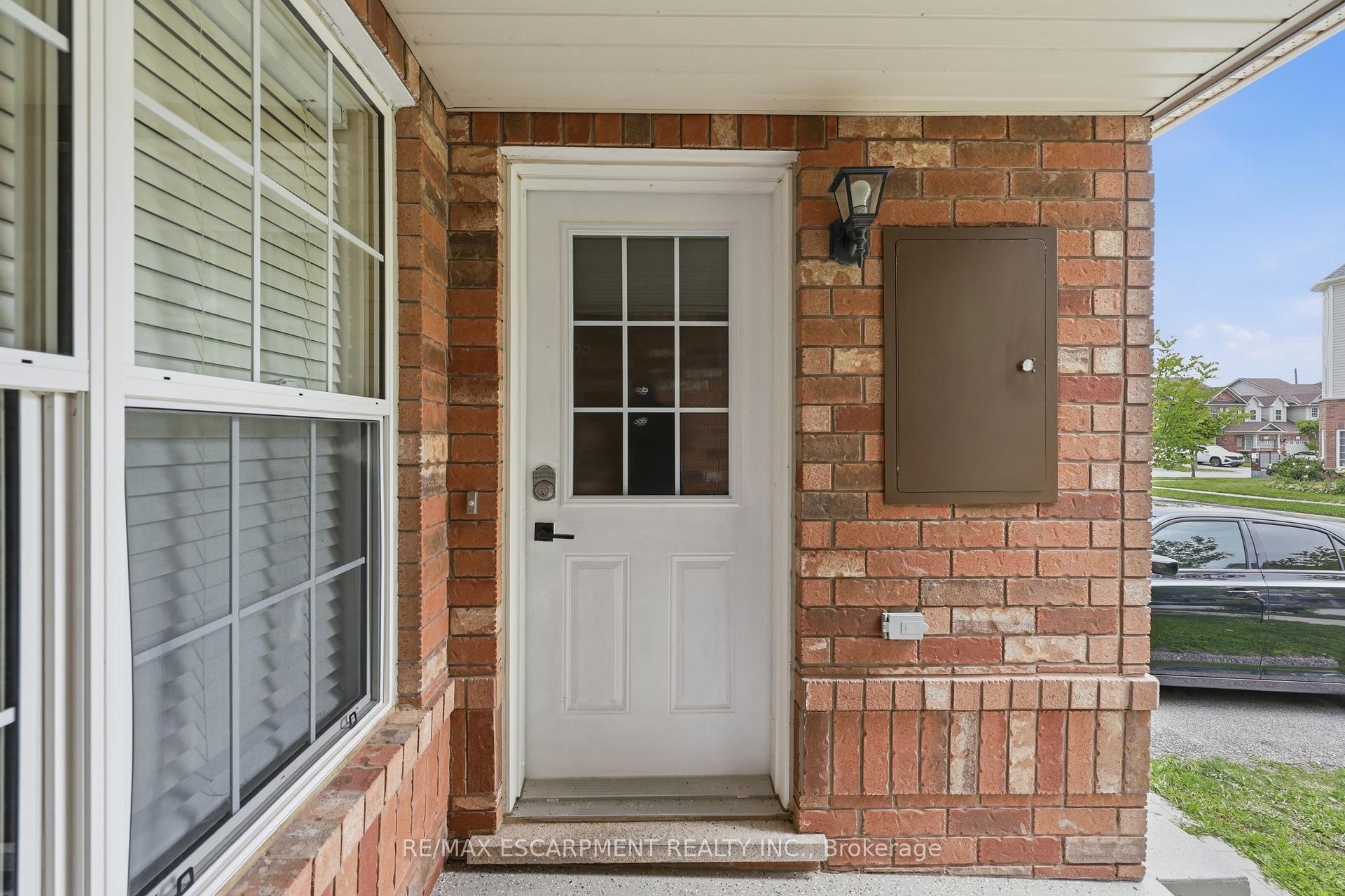 Photo 6 of 3115 Edgar Avenue, Burlington, Alton — HOMEH
