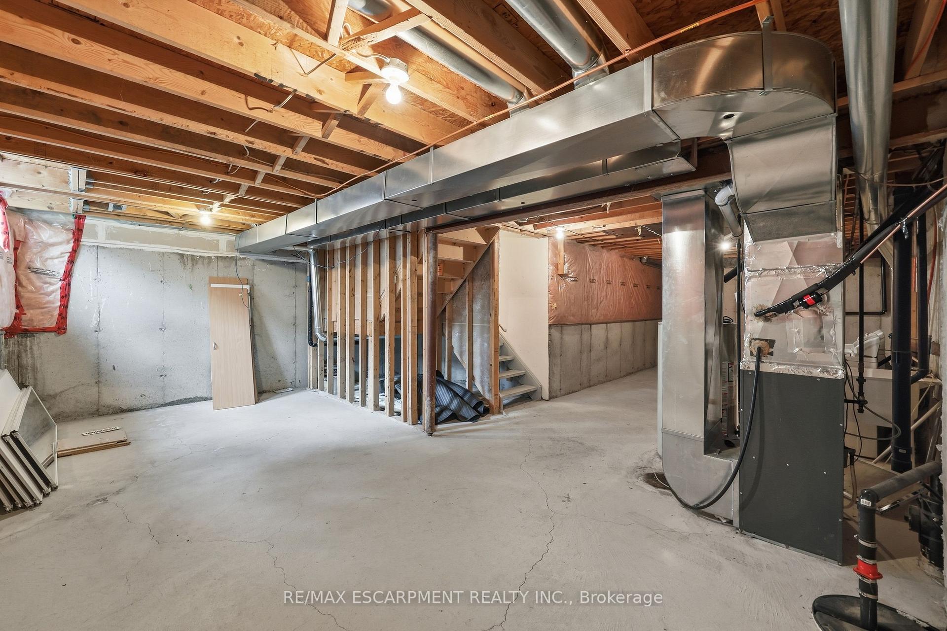 Photo 34 of 3115 Edgar Avenue, Burlington, Alton — HOMEH