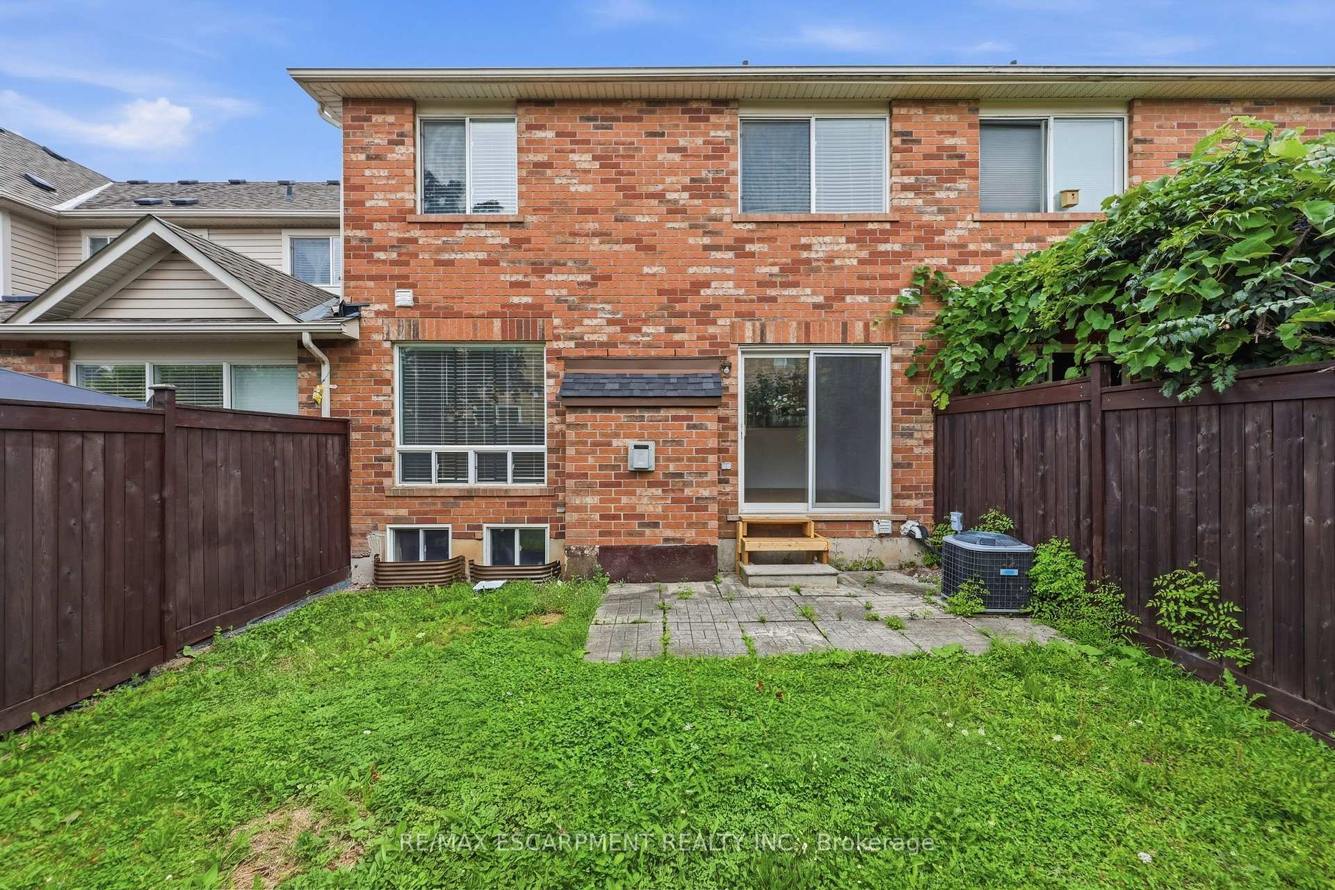 Photo 37 of 3115 Edgar Avenue, Burlington, Alton — HOMEH