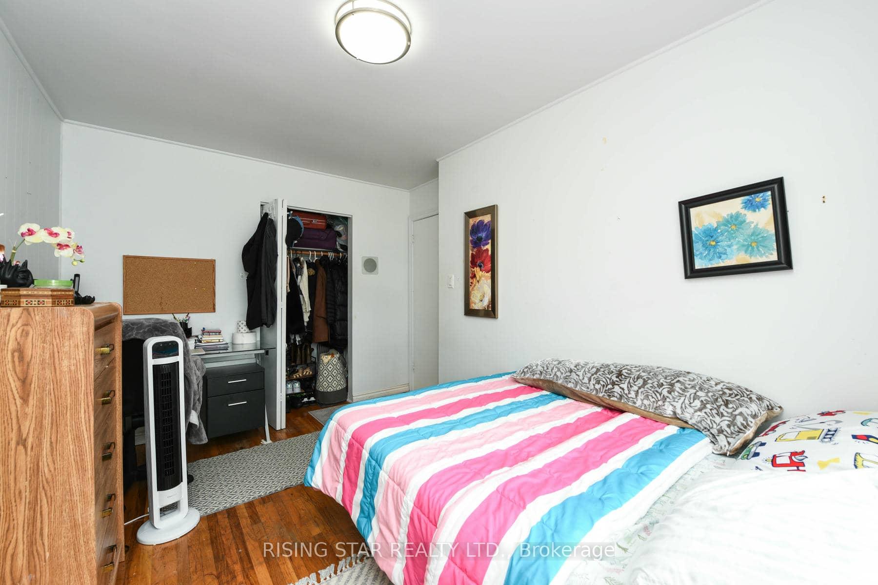Photo 17 of 3295 Chipley Crescent, Mississauga, Malton — HOMEH