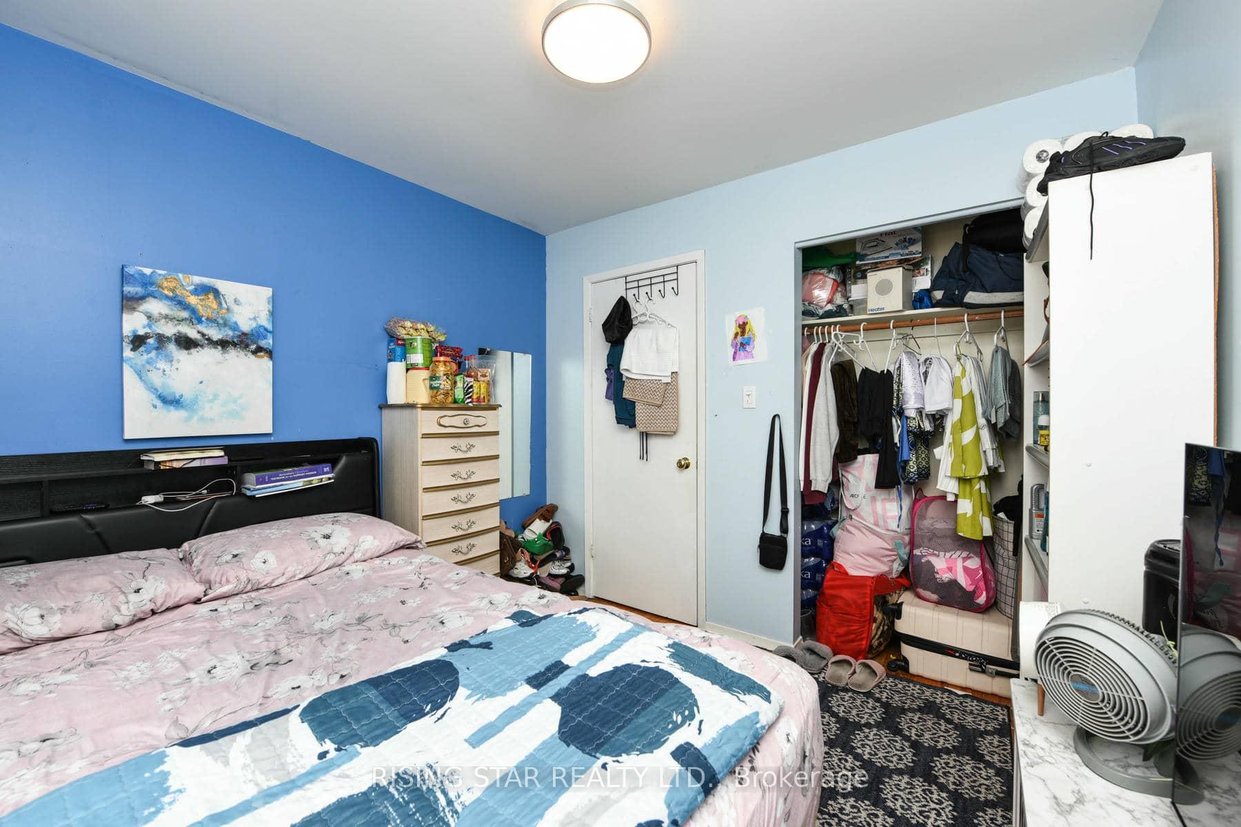 Photo 19 of 3295 Chipley Crescent, Mississauga, Malton — HOMEH