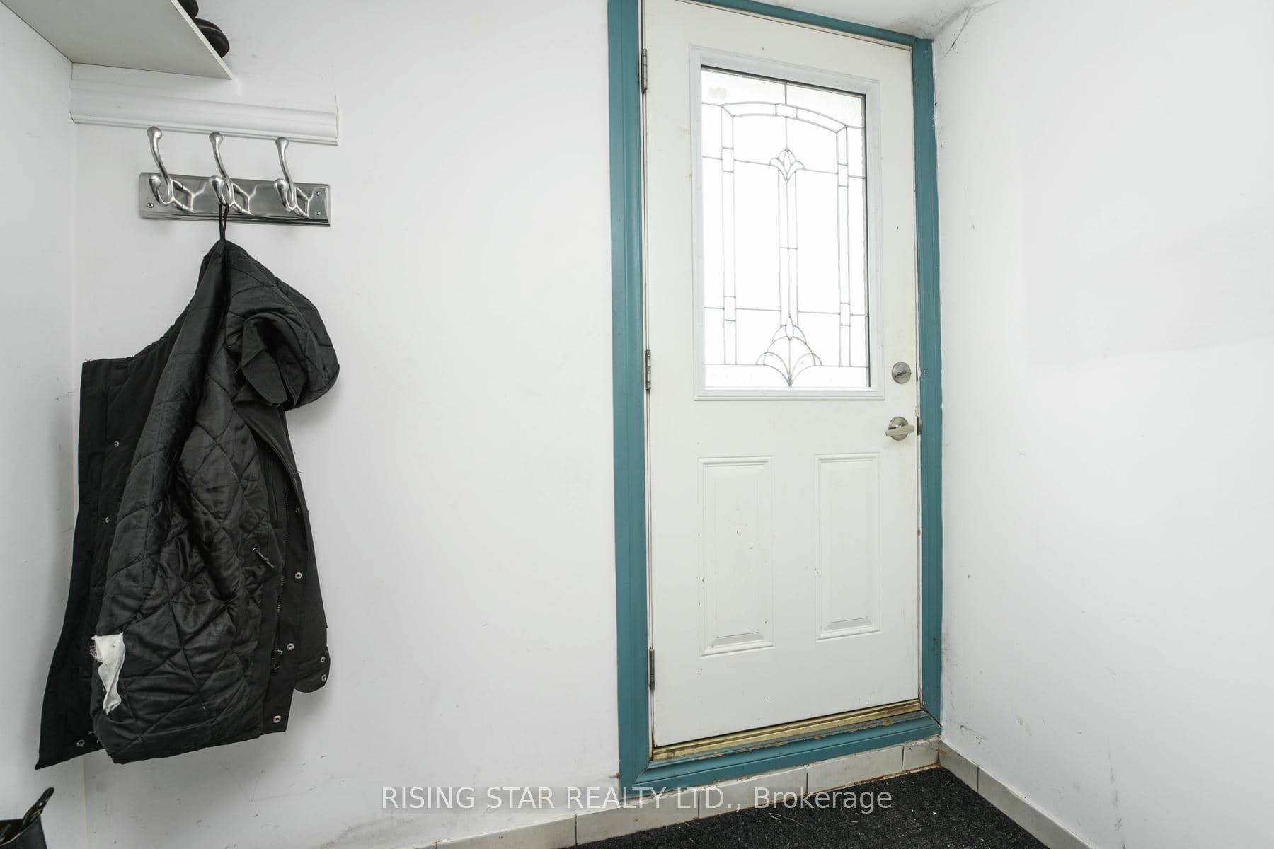 Photo 44 of 3295 Chipley Crescent, Mississauga, Malton — HOMEH