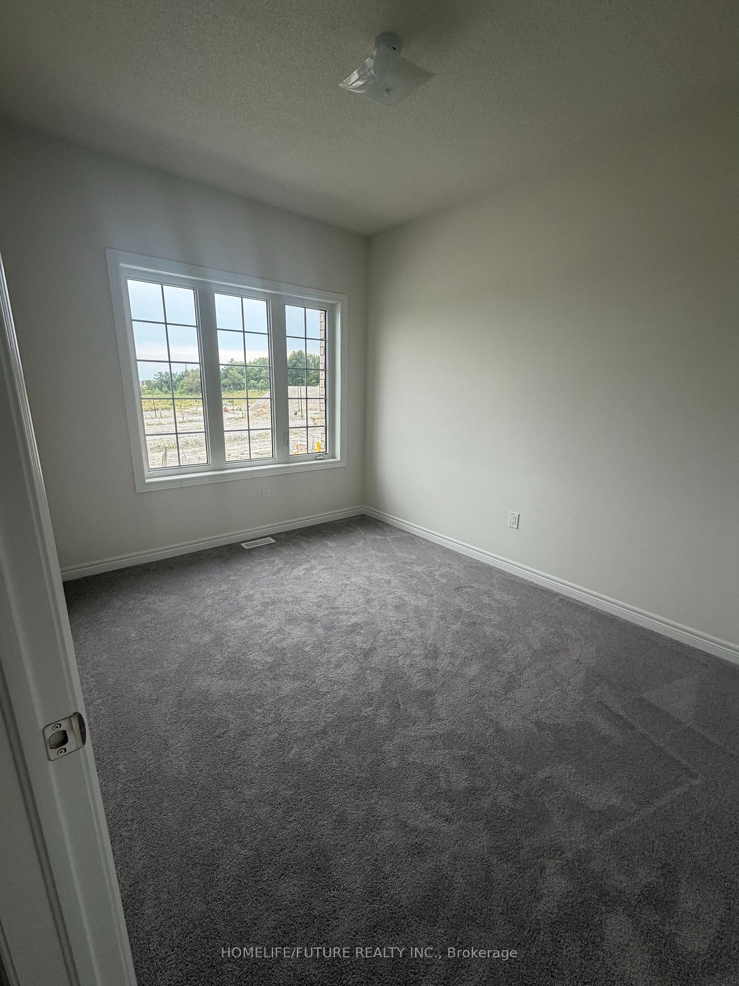 Photo 10 of 1230 Elizabeth Mackenzie Drive, Pickering, Rural Pickering — HOMEH