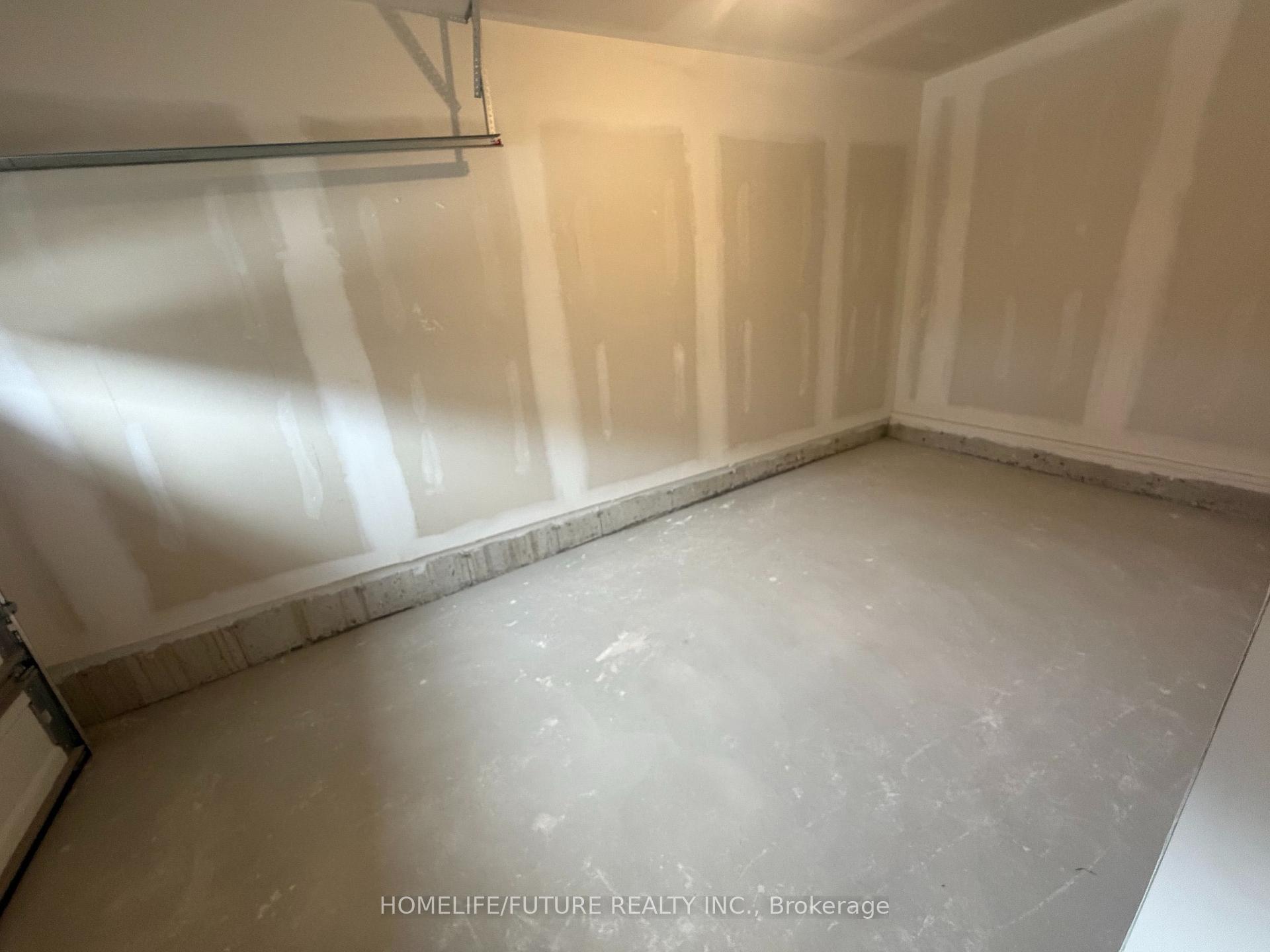 Photo 11 of 1230 Elizabeth Mackenzie Drive, Pickering, Rural Pickering — HOMEH