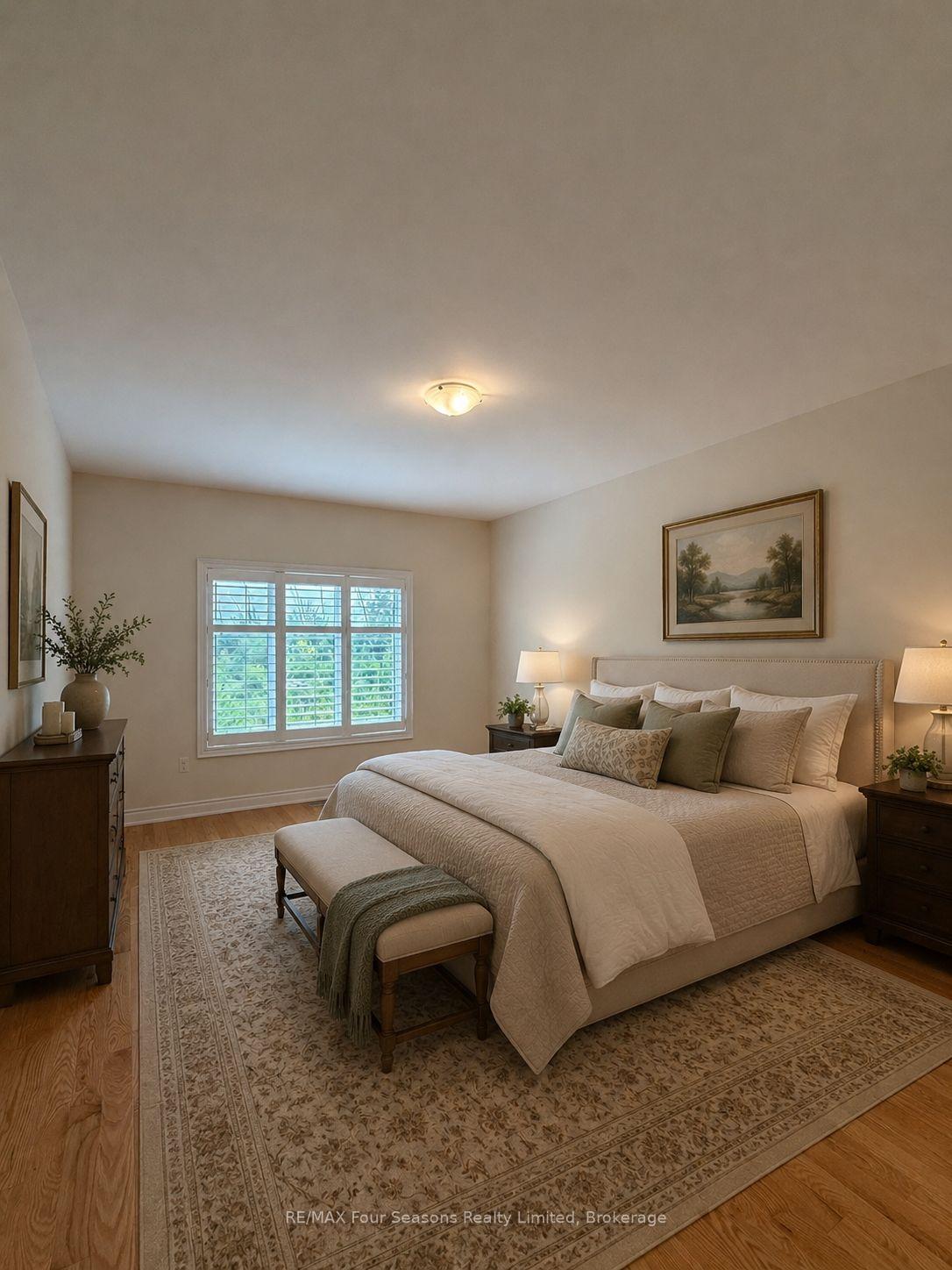 Photo 4 of 100 Kari Crescent, Collingwood — HOMEH