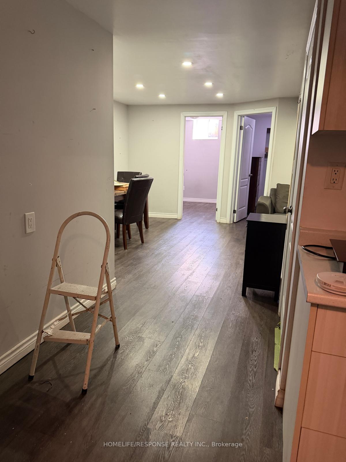 Photo 17 of 4694 Centretown Way, Mississauga, Hurontario — HOMEH