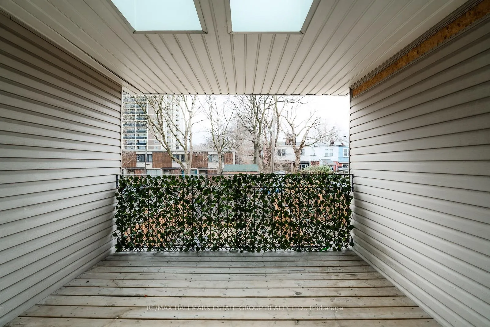 Photo 25 of 16 Dartford Road, Toronto, Playter Estates-Danforth — HOMEH