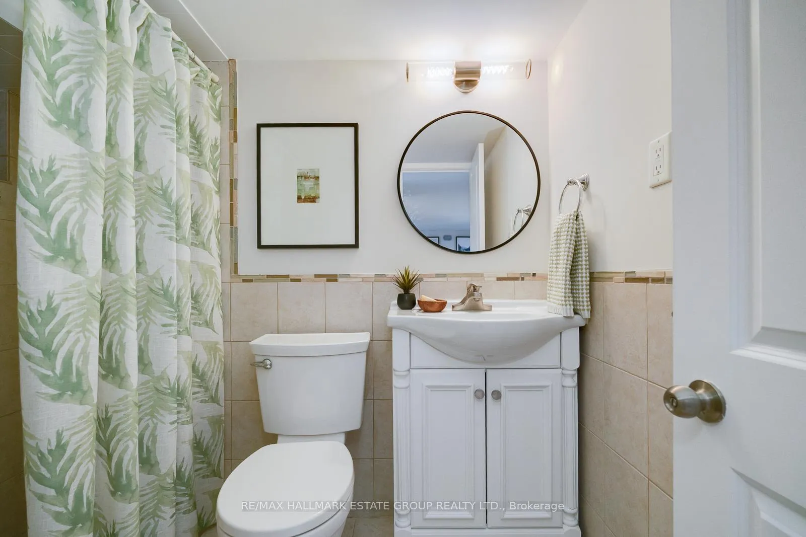 Photo 32 of 16 Dartford Road, Toronto, Playter Estates-Danforth — HOMEH